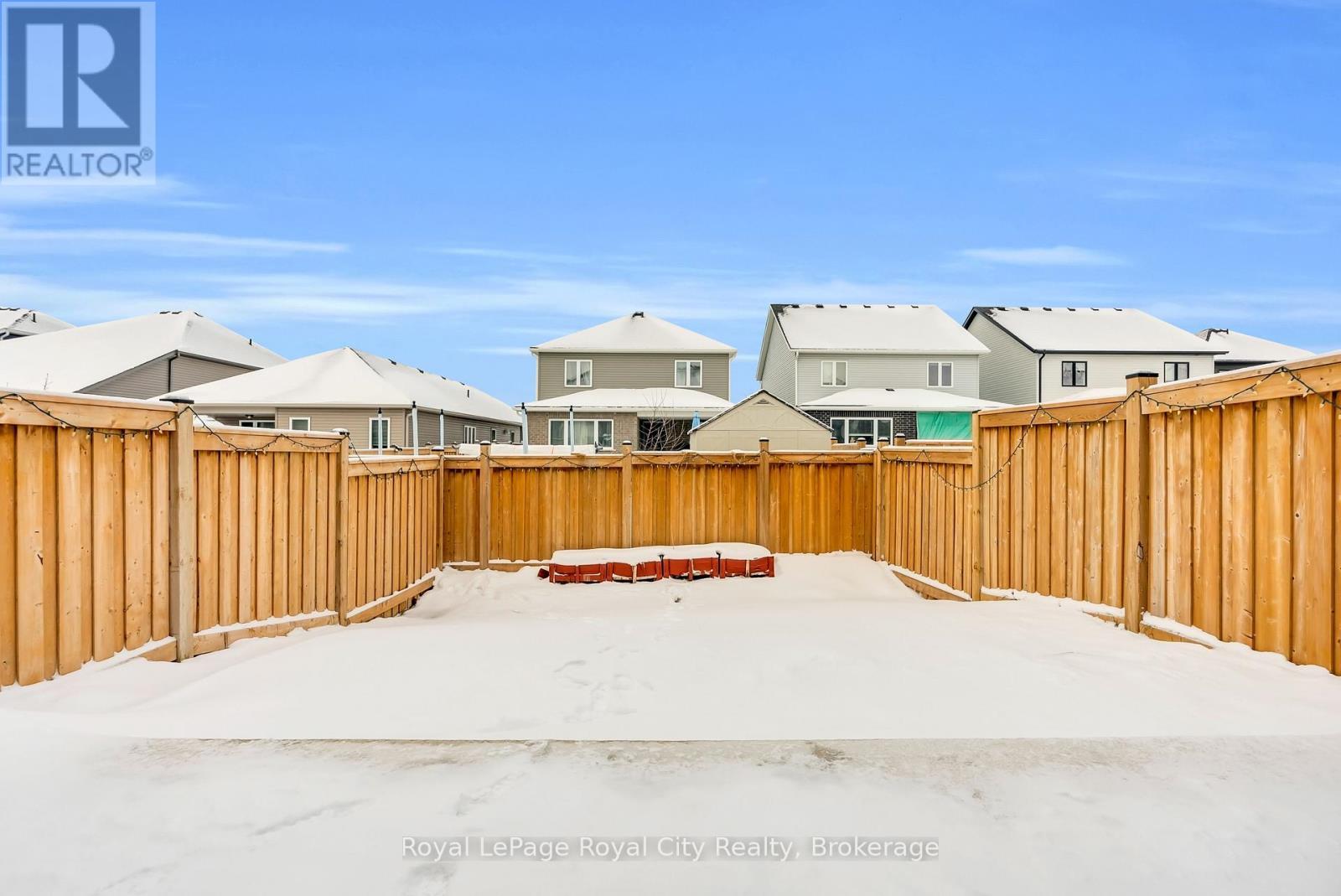 












181 HALLS DRIVE

,
Centre Wellington (Elora/Salem),




Ontario
N0B1S0

