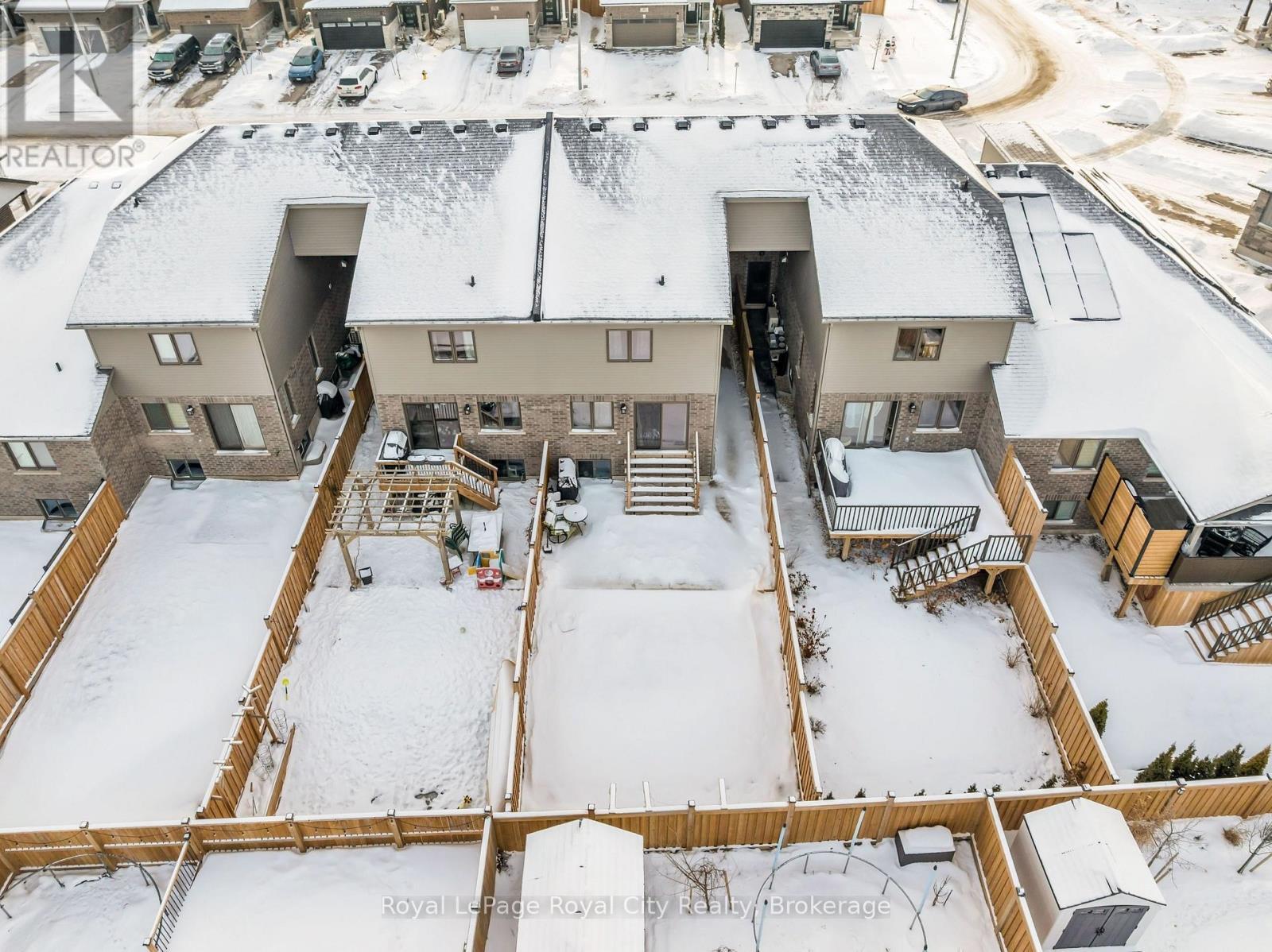 












181 HALLS DRIVE

,
Centre Wellington (Elora/Salem),




Ontario
N0B1S0

