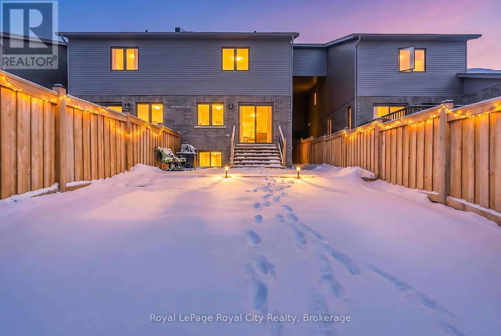 












181 HALLS DRIVE

,
Centre Wellington (Elora/Salem),




Ontario
N0B1S0

