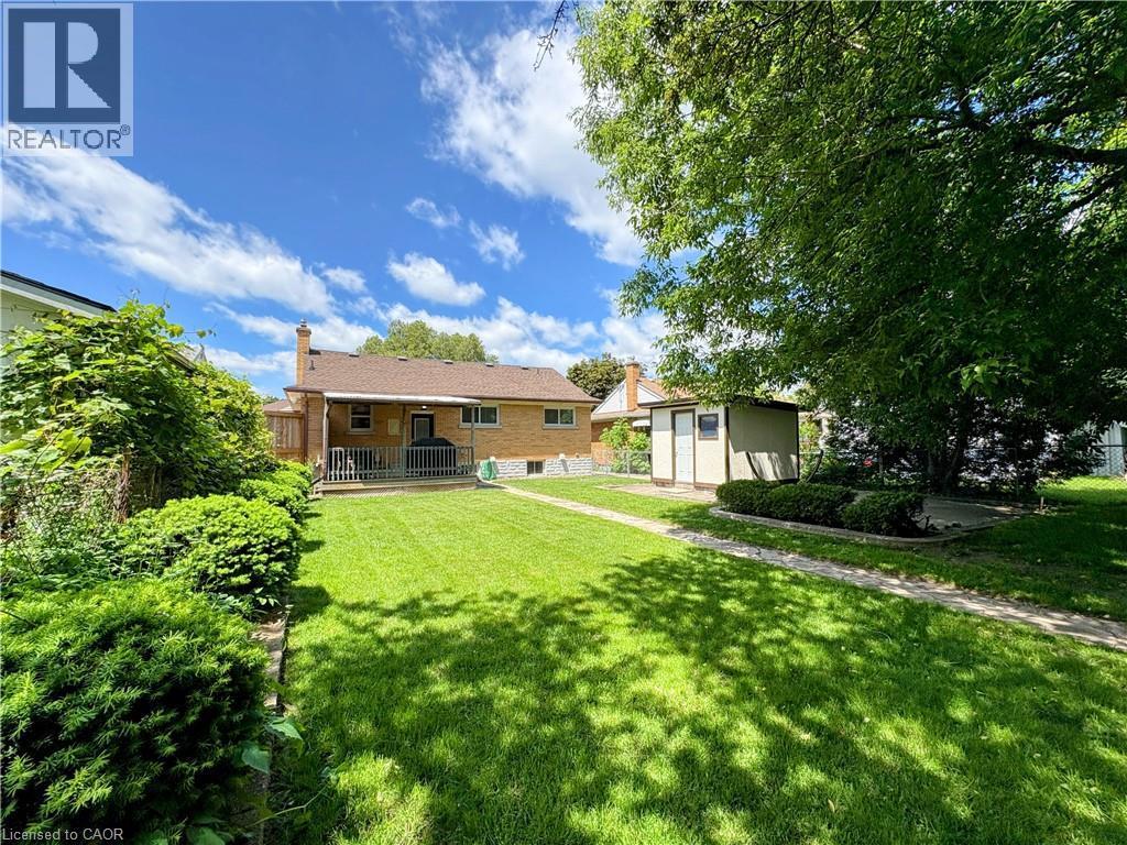 












699 FREDERICK Street

,
Kitchener,




Ontario
N2B2B3

