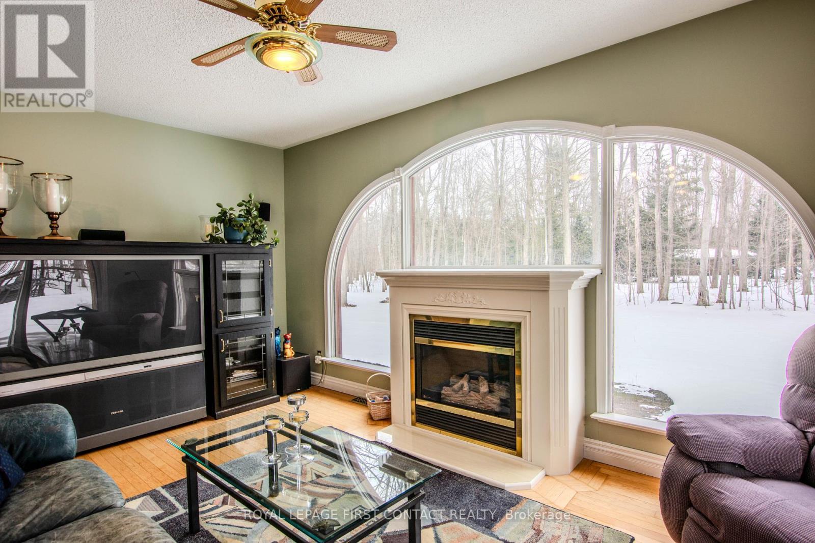 












607 BIG BAY POINT ROAD

,
Innisfil,




Ontario
L9S2N4

