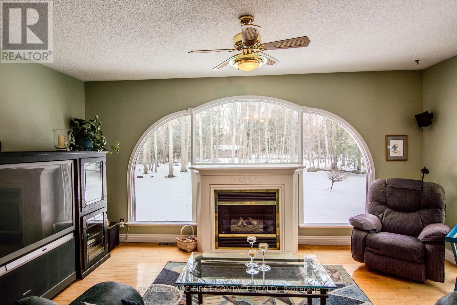 












607 BIG BAY POINT ROAD

,
Innisfil,




Ontario
L9S2N4

