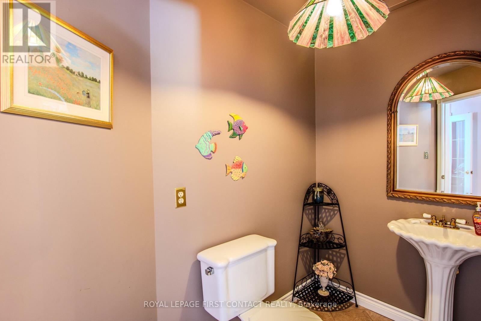 












607 BIG BAY POINT ROAD

,
Innisfil,




Ontario
L9S2N4

