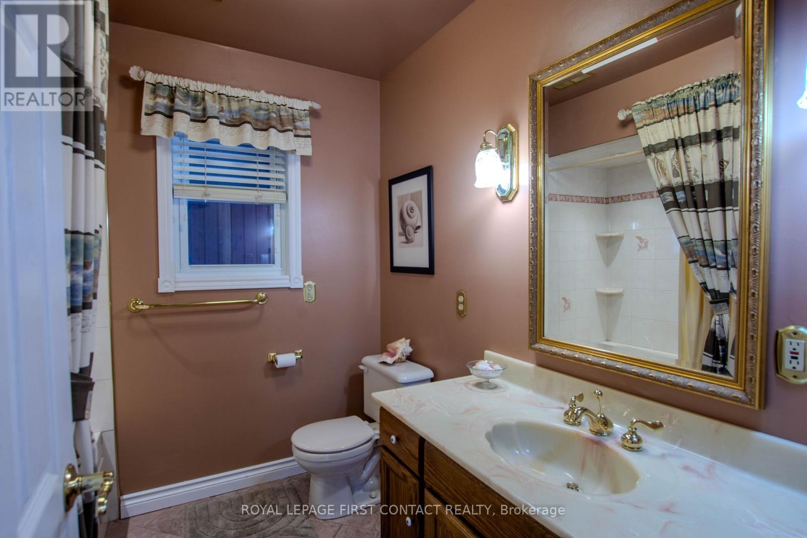 












607 BIG BAY POINT ROAD

,
Innisfil,




Ontario
L9S2N4

