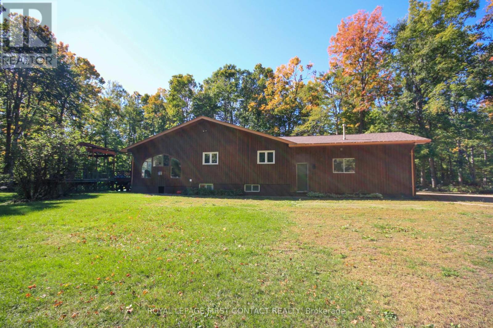 












607 BIG BAY POINT ROAD

,
Innisfil,




Ontario
L9S2N4

