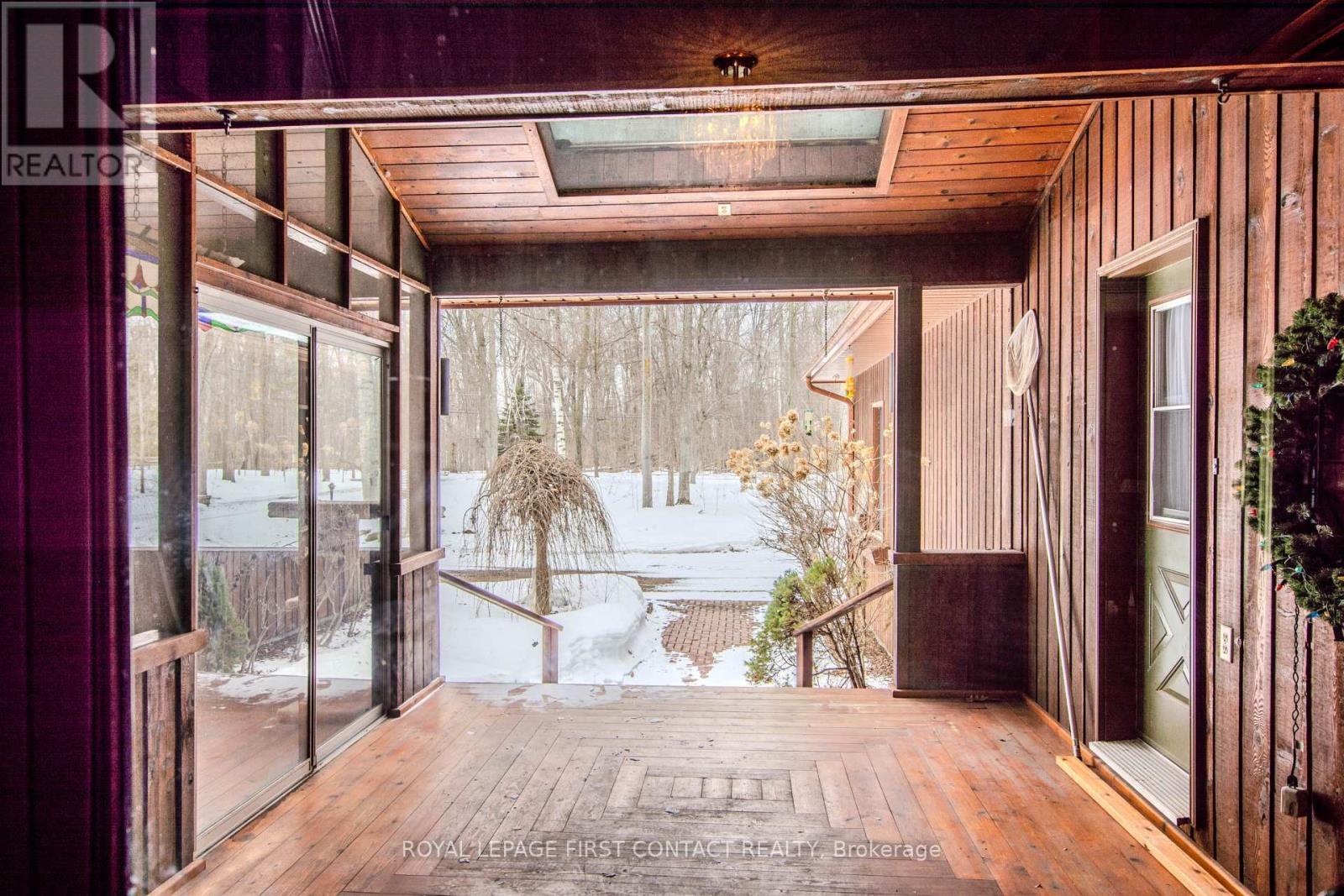 












607 BIG BAY POINT ROAD

,
Innisfil,




Ontario
L9S2N4

