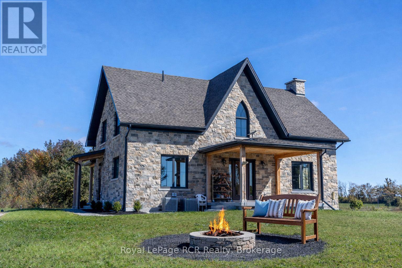 












1037 PURPLE VALLEY ROAD

,
South Bruce Peninsula,




Ontario
N0H1W0

