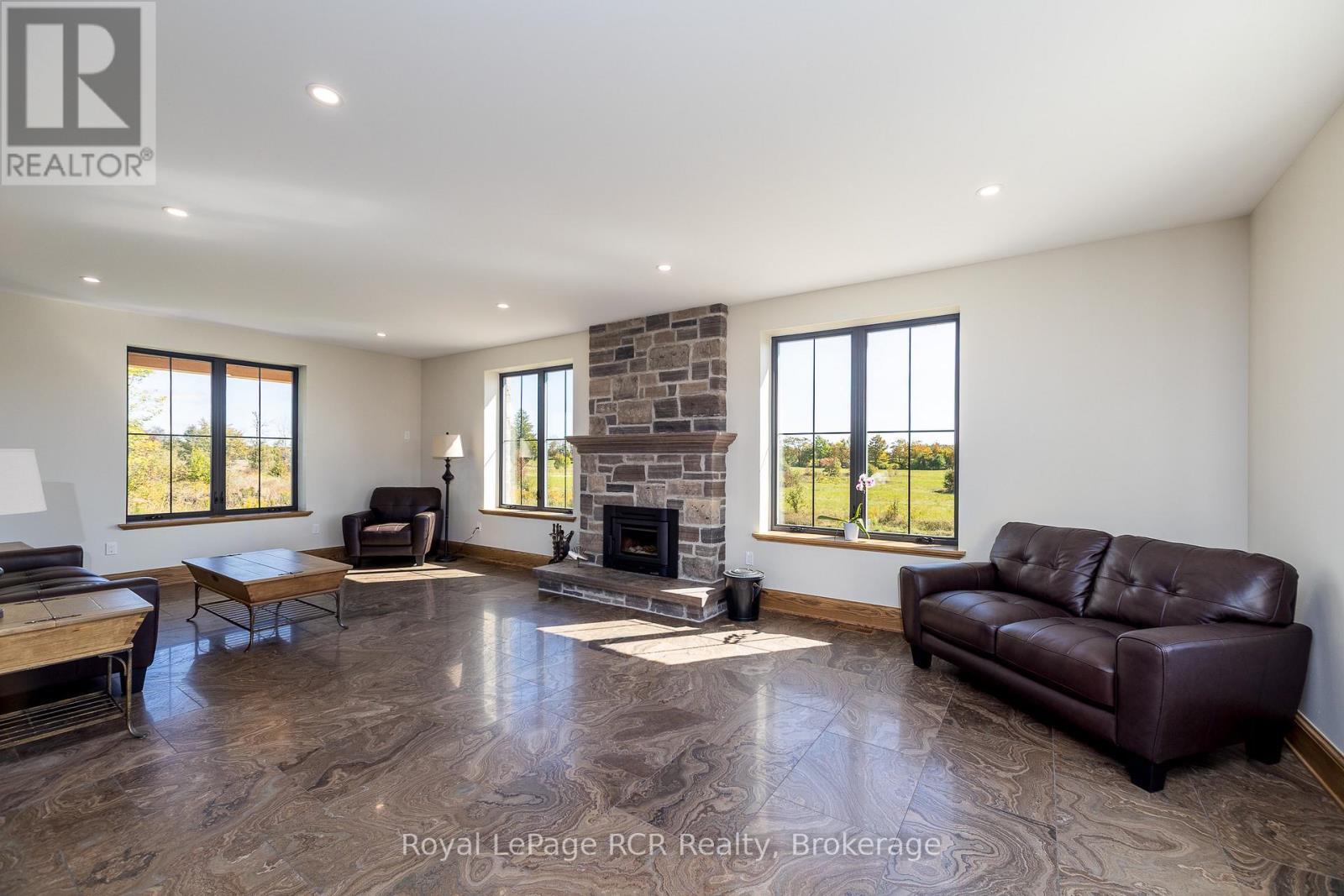 












1037 PURPLE VALLEY ROAD

,
South Bruce Peninsula,




Ontario
N0H1W0

