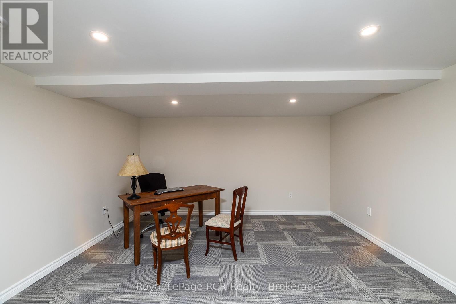 












1037 PURPLE VALLEY ROAD

,
South Bruce Peninsula,




Ontario
N0H1W0

