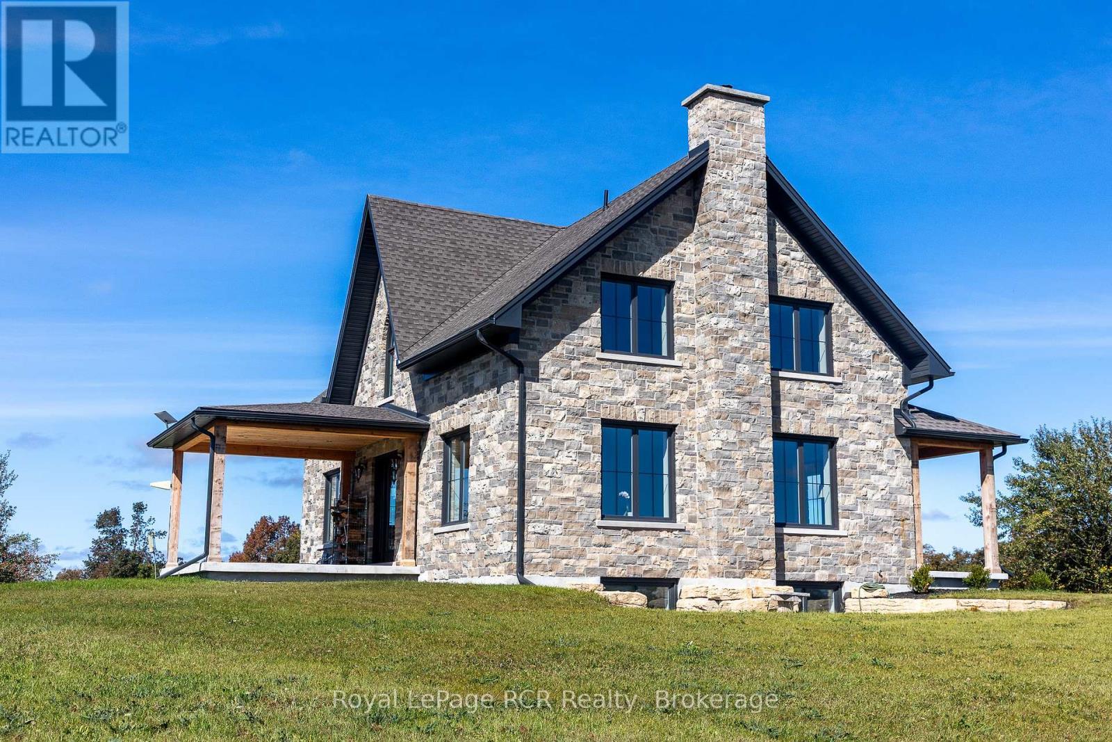 












1037 PURPLE VALLEY ROAD

,
South Bruce Peninsula,




Ontario
N0H1W0

