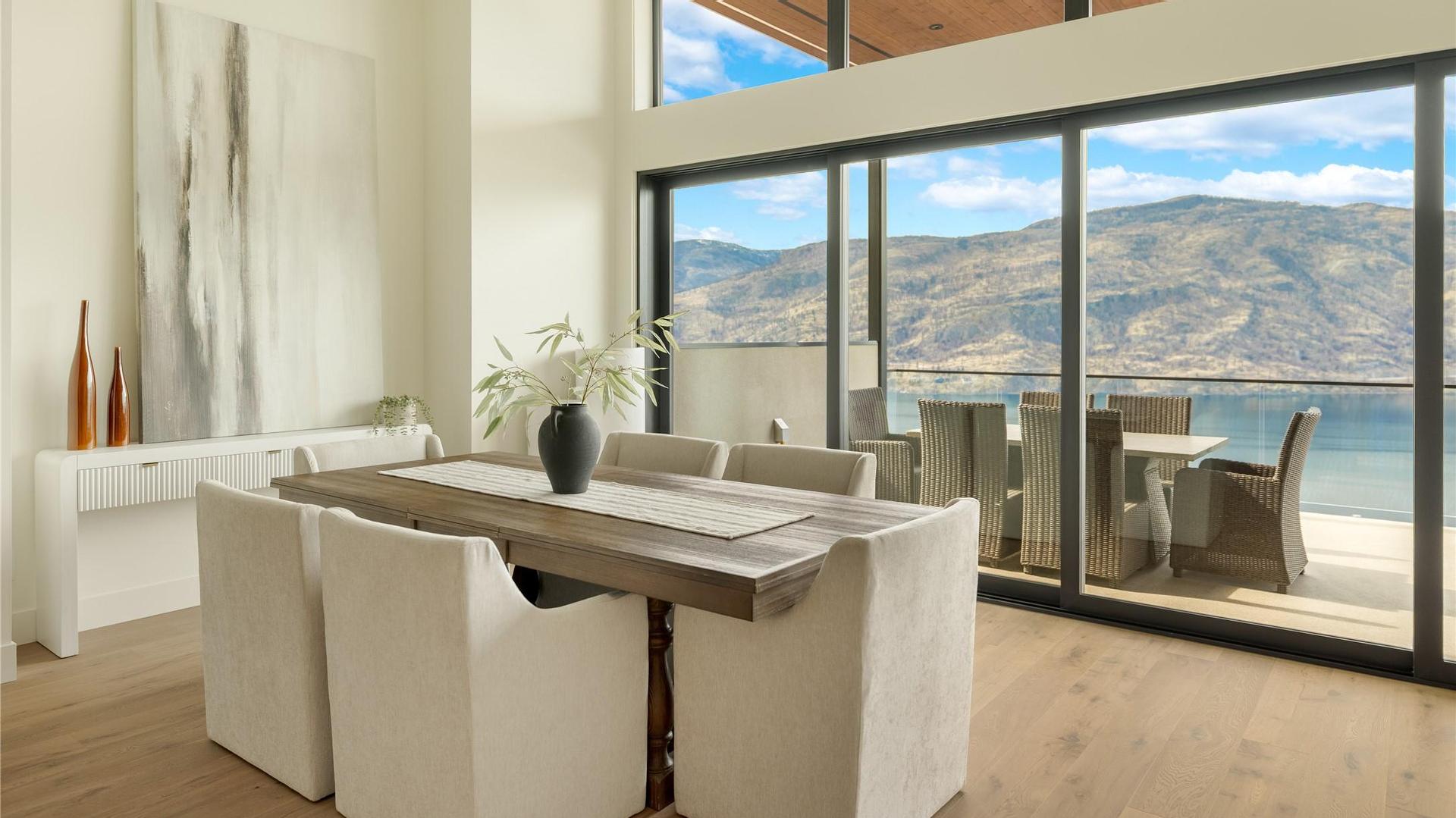 









573


Clifton

Court,
Kelowna,




BC
V1V 0B7

