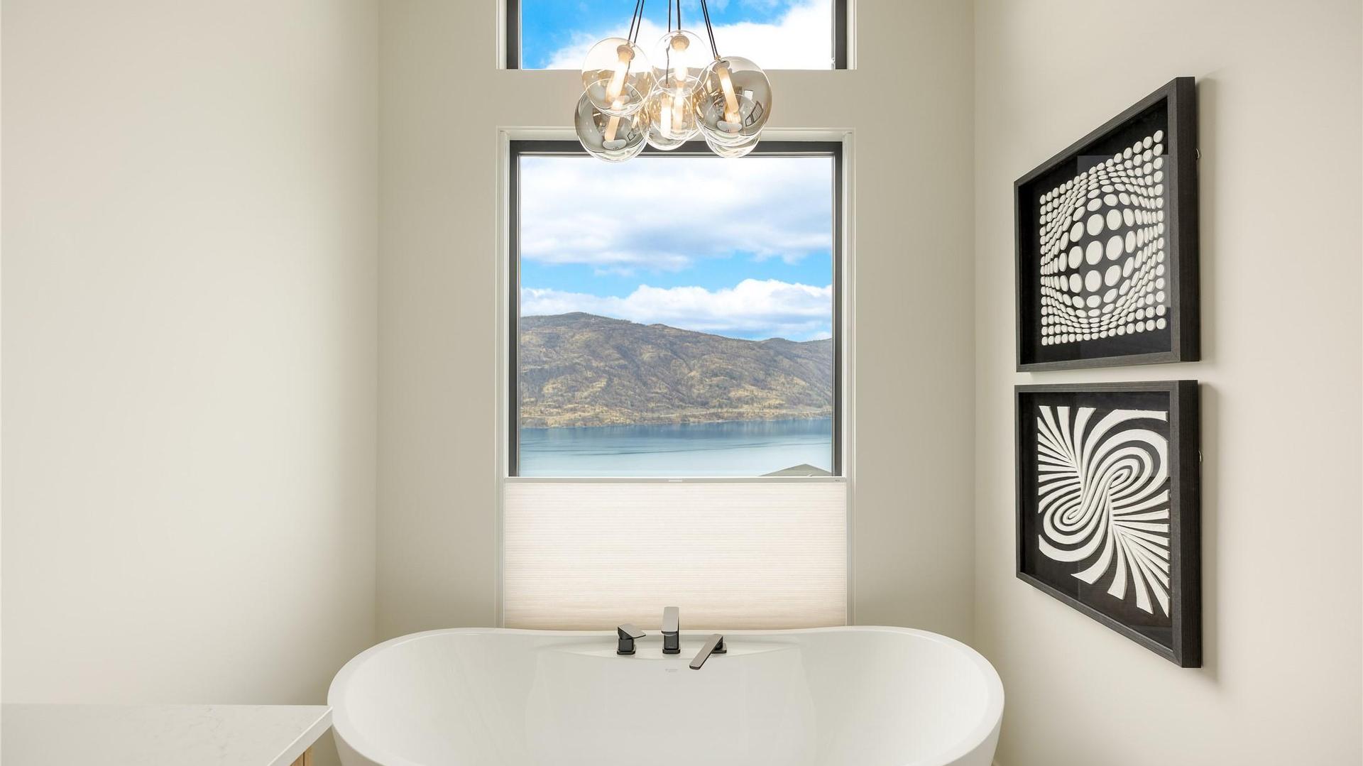 









573


Clifton

Court,
Kelowna,




BC
V1V 0B7


