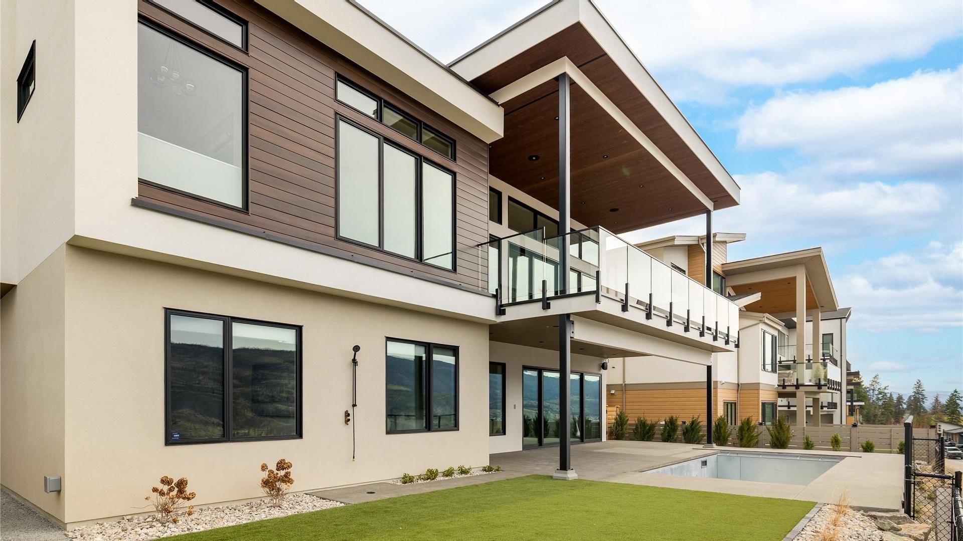 









573


Clifton

Court,
Kelowna,




BC
V1V 0B7

