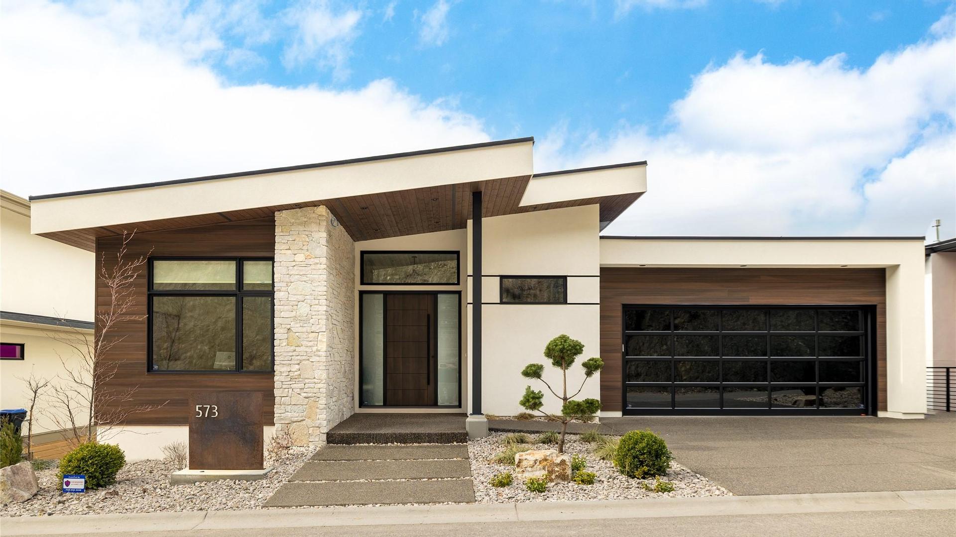 









573


Clifton

Court,
Kelowna,




BC
V1V 0B7

