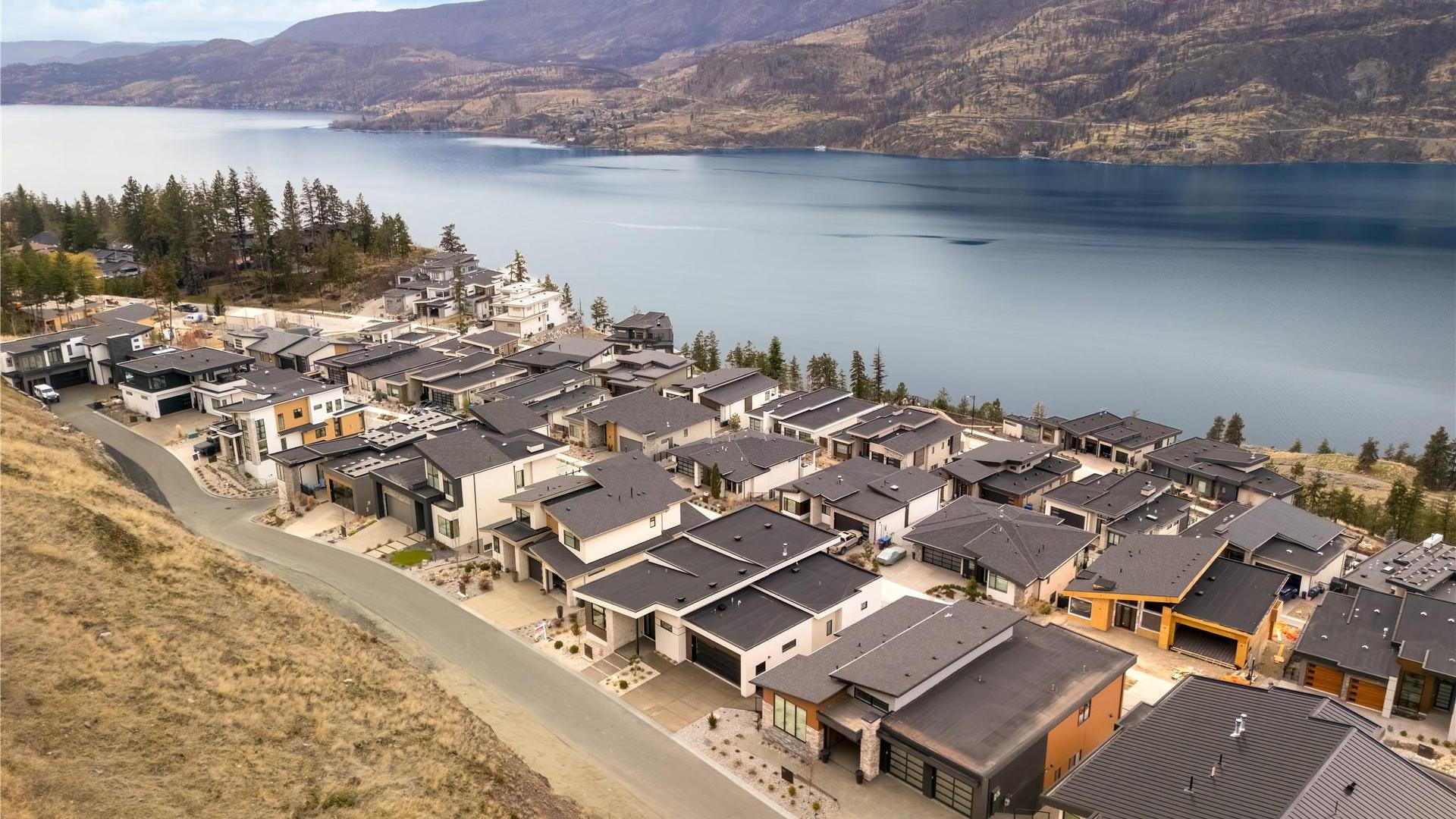 









573


Clifton

Court,
Kelowna,




BC
V1V 0B7

