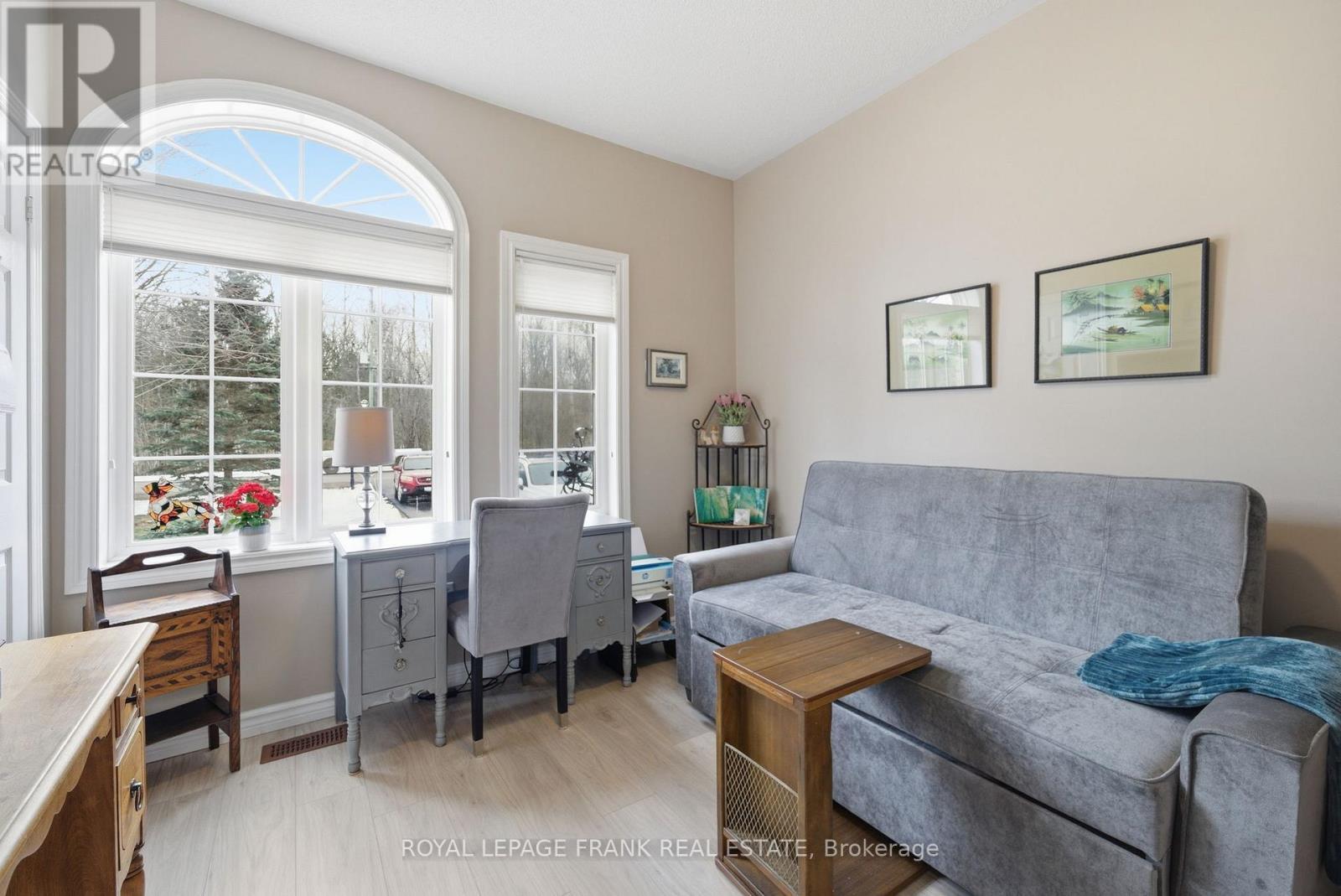 












197 MCGILL DRIVE

,
Kawartha Lakes (Janetville),




Ontario
K9V4R4

