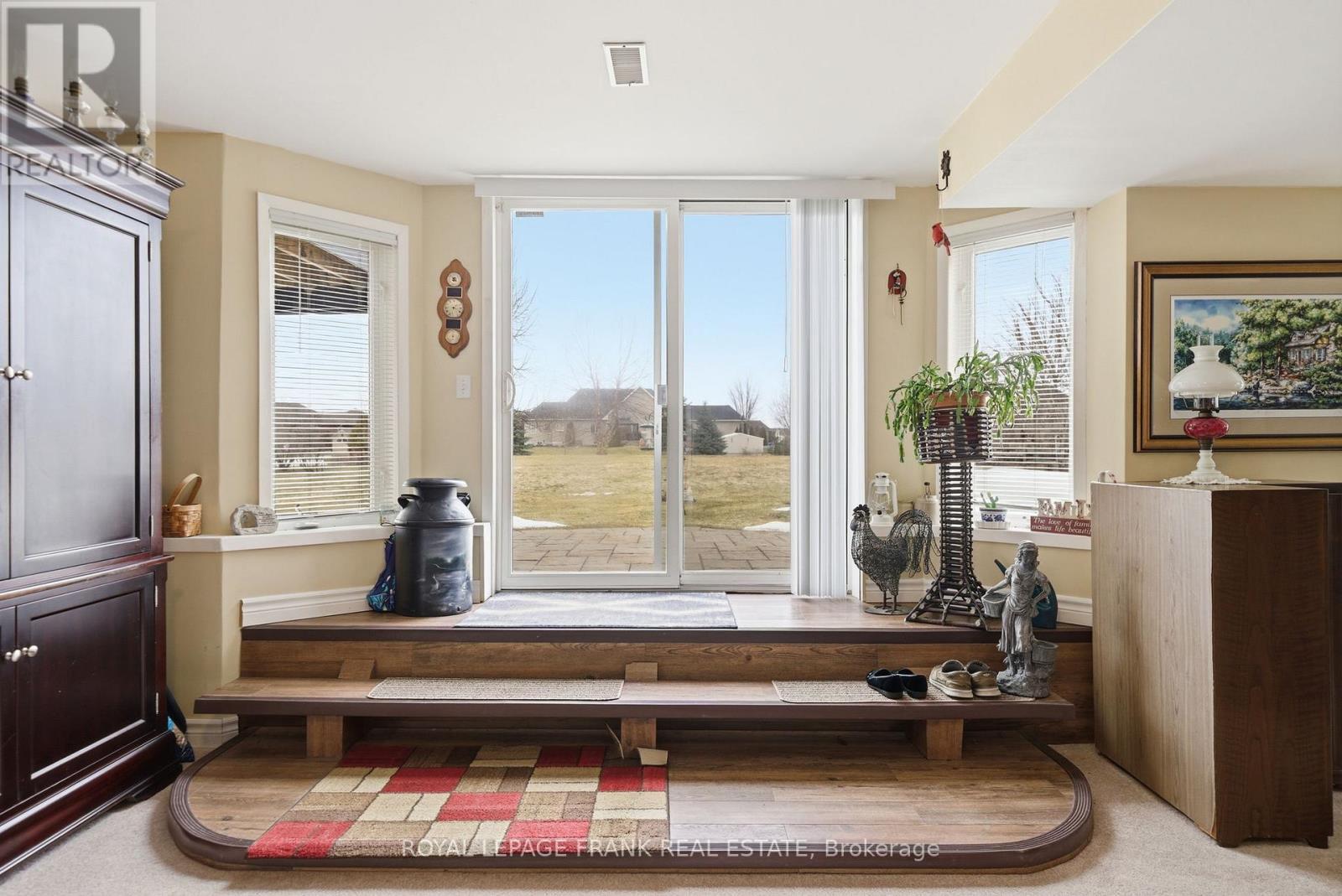 












197 MCGILL DRIVE

,
Kawartha Lakes (Janetville),




Ontario
K9V4R4

