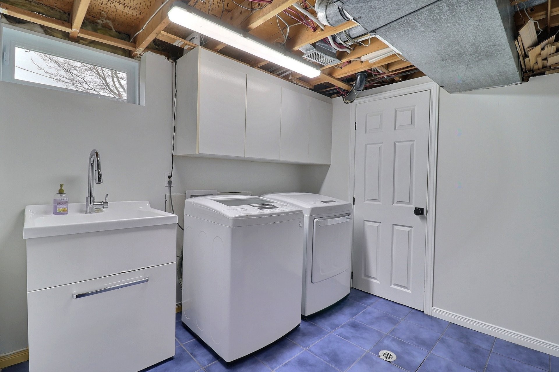 









1150


Rue de Liesse

,
Gatineau (Masson-Angers),




QC
J8M1H8

