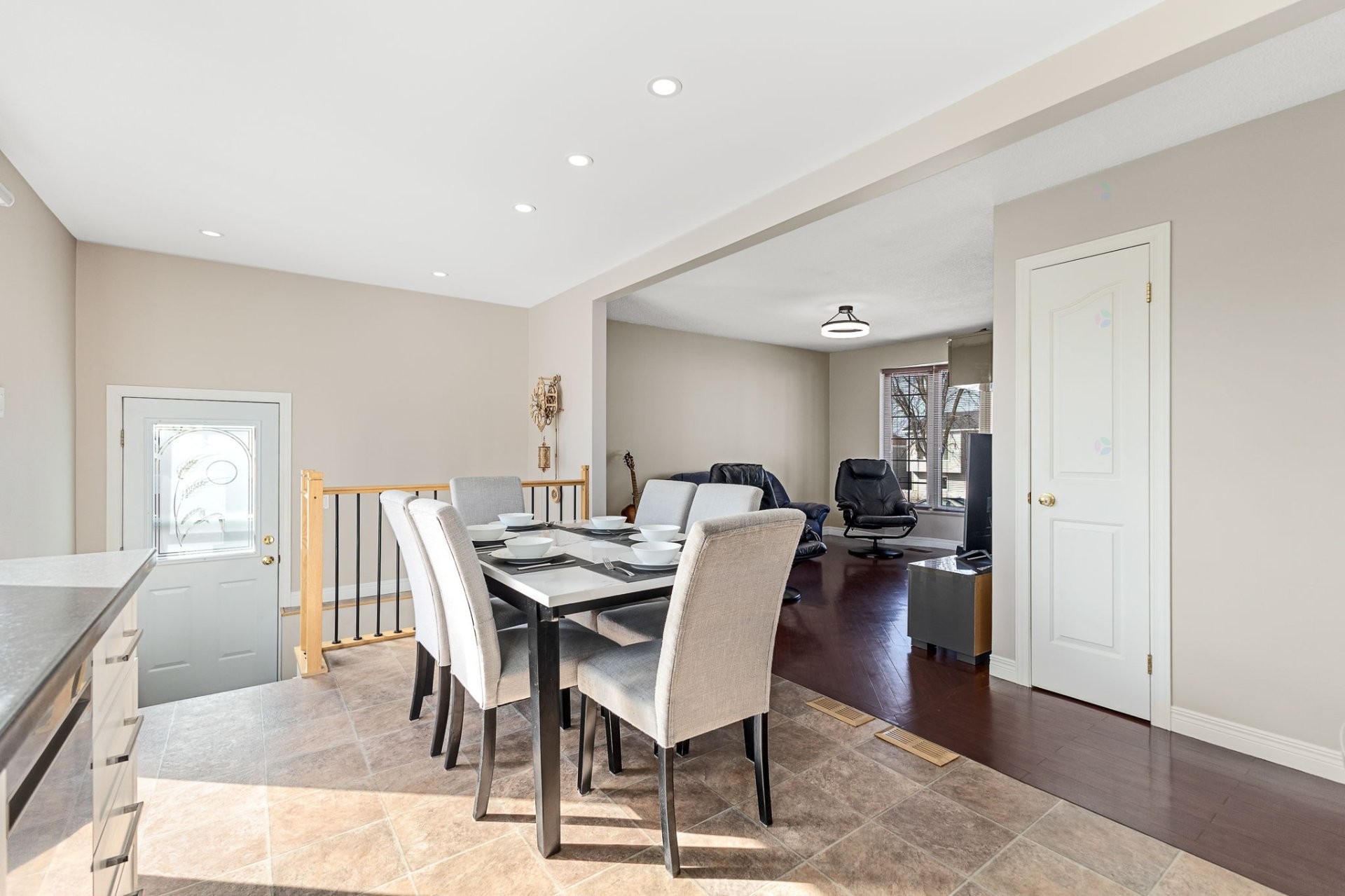 









1150


Rue de Liesse

,
Gatineau (Masson-Angers),




QC
J8M1H8

