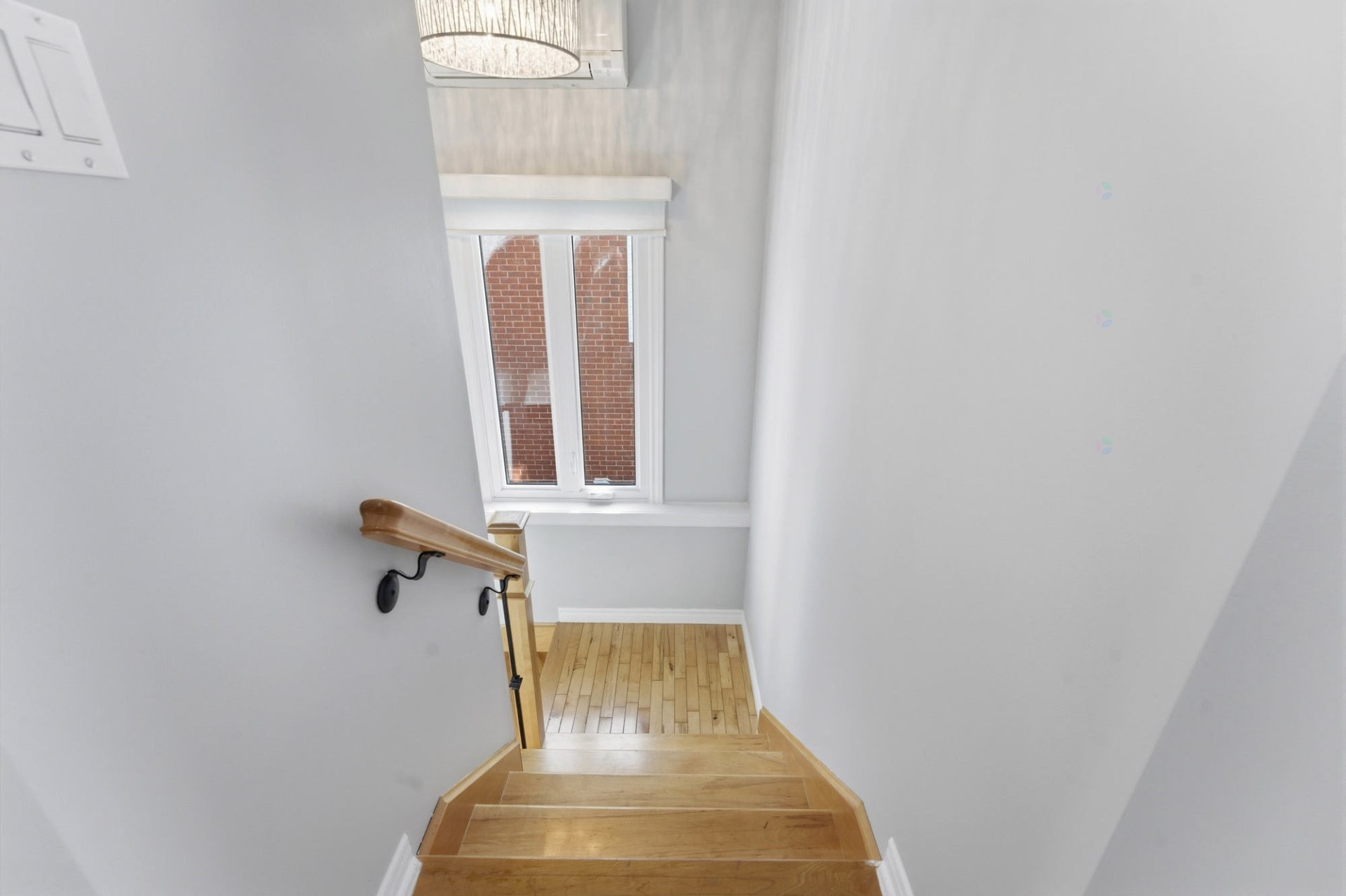 









3298


Rue de Bergerac

,
Longueuil (Le Vieux-Longueuil),




QC
J4M2X8

