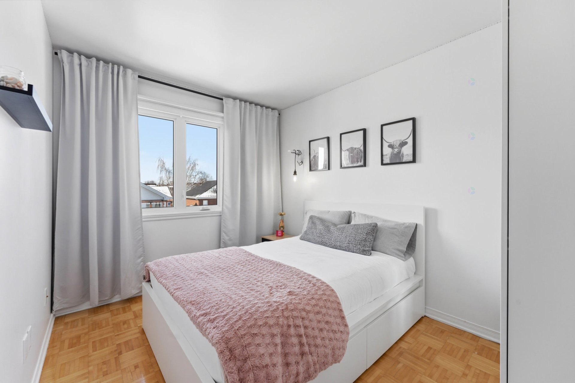 









3298


Rue de Bergerac

,
Longueuil (Le Vieux-Longueuil),




QC
J4M2X8

