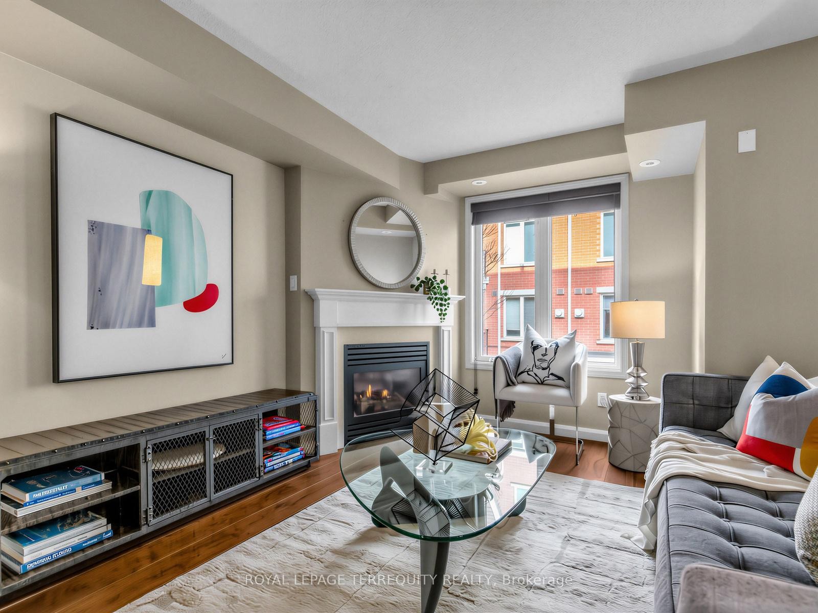 









60


Joe Shuster

Way, 301,
Toronto,




ON
M6K 1Y8

