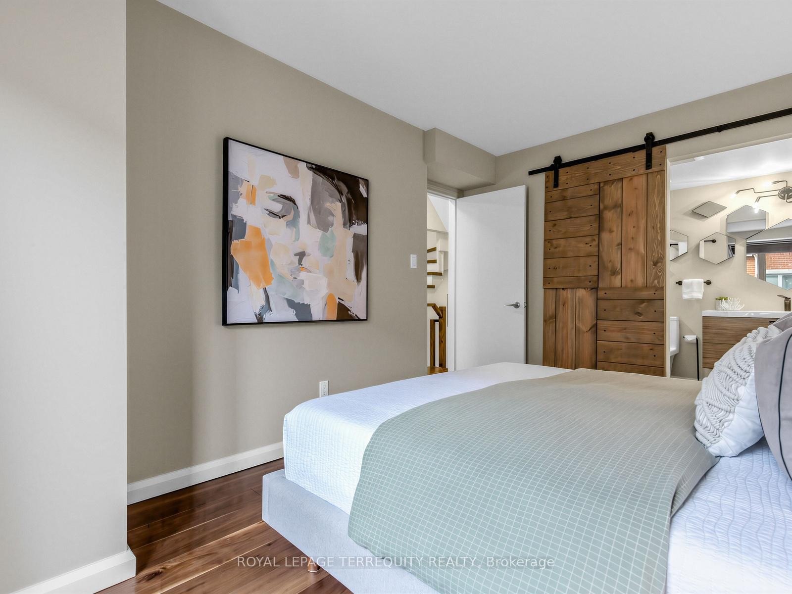 









60


Joe Shuster

Way, 301,
Toronto,




ON
M6K 1Y8

