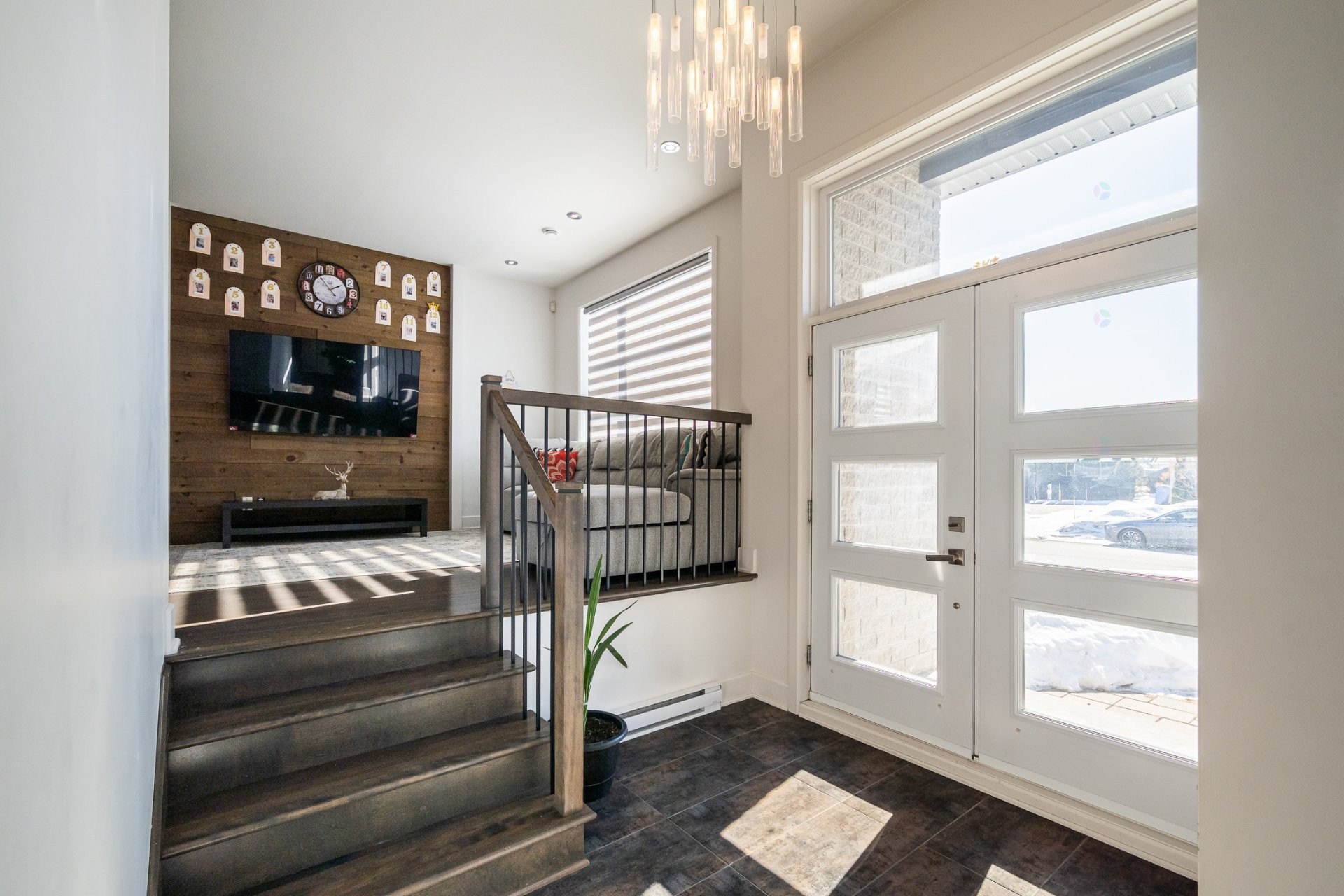 









16860


Rue Jacques-Cartier

,
Mirabel,




QC
J7J0M1

