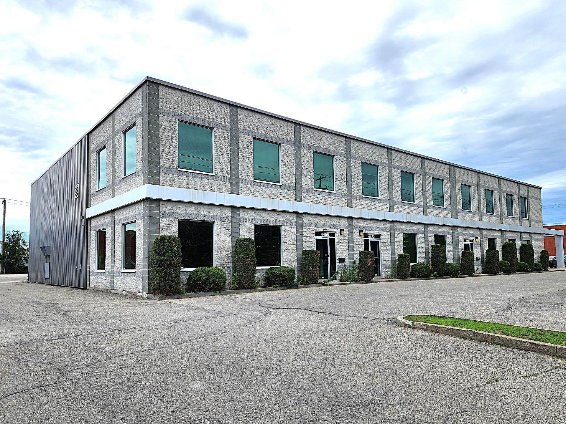 









4444


Boul. de la Grande-Allée

,
Boisbriand,




QC
J7H1R9

