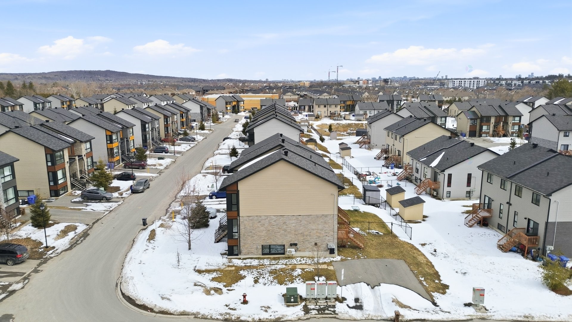 









39


Rue du Pirée

,
Gatineau (Aylmer),




QC
J9J4B3

