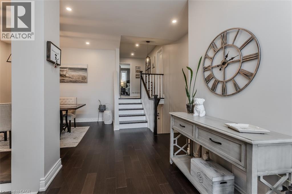 












2360 CAVENDISH Drive

,
Burlington,




Ontario
L7P3B4

