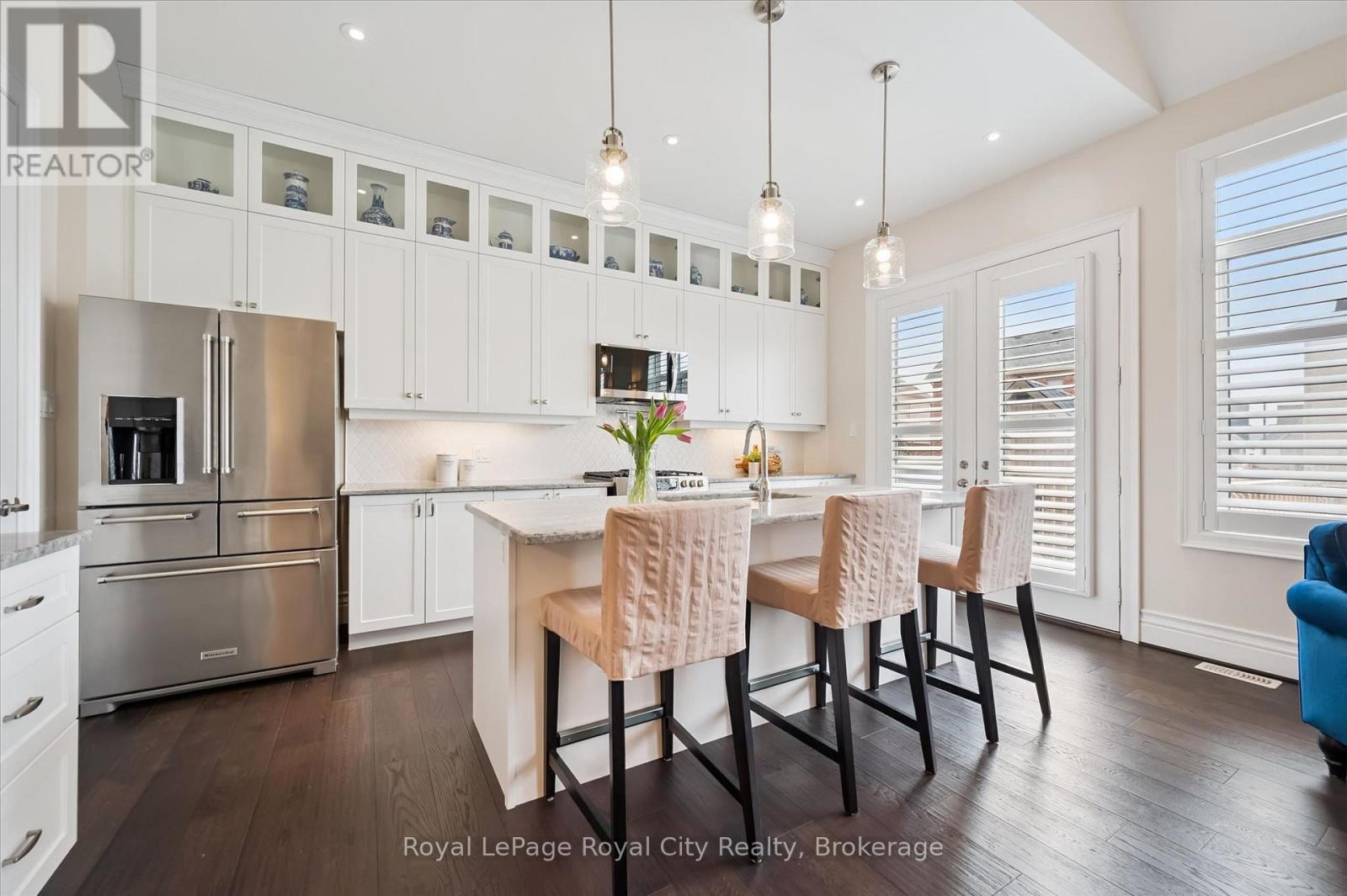 












31 CONLIN COURT

,
Centre Wellington (Fergus),




Ontario
N1M0H2

