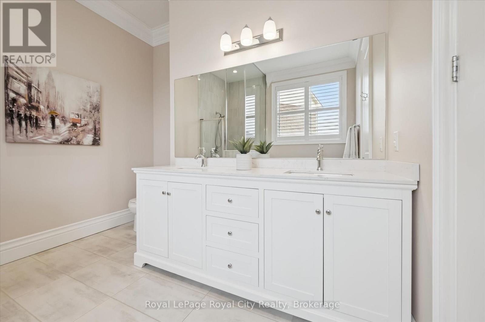 












31 CONLIN COURT

,
Centre Wellington (Fergus),




Ontario
N1M0H2

