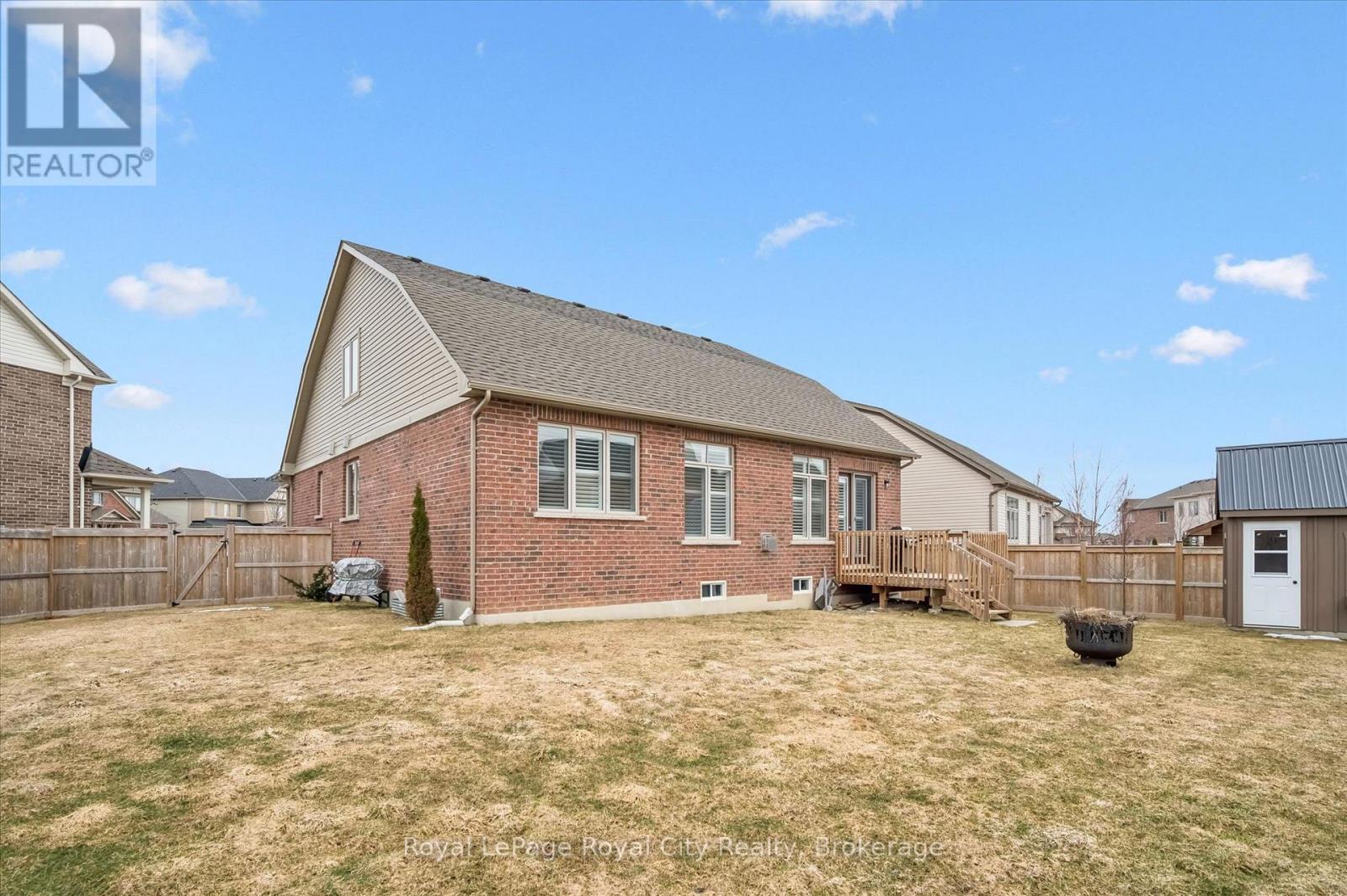 












31 CONLIN COURT

,
Centre Wellington (Fergus),




Ontario
N1M0H2

