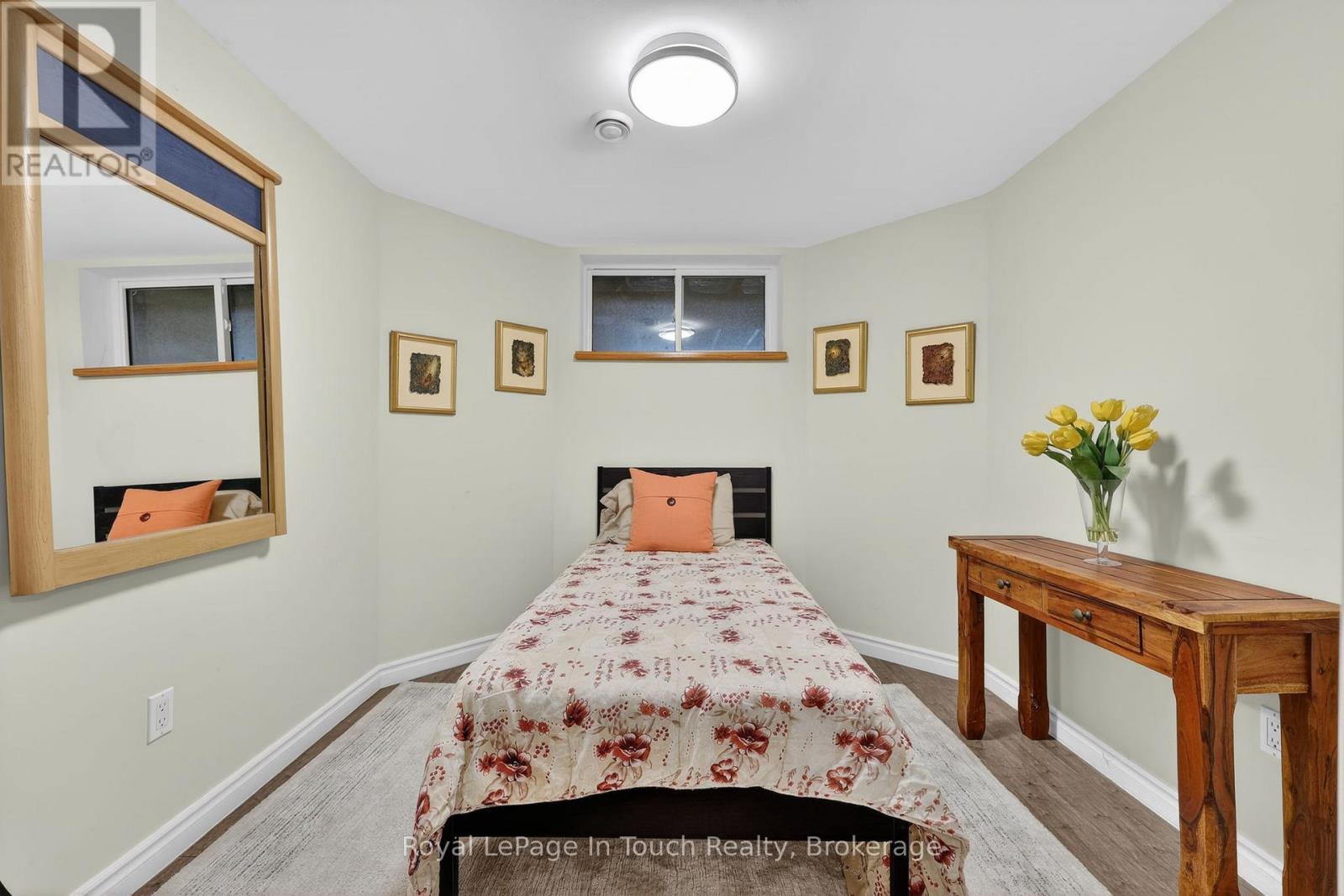












3225 10 LINE N

,
Oro-Medonte,




Ontario
L0L1T0

