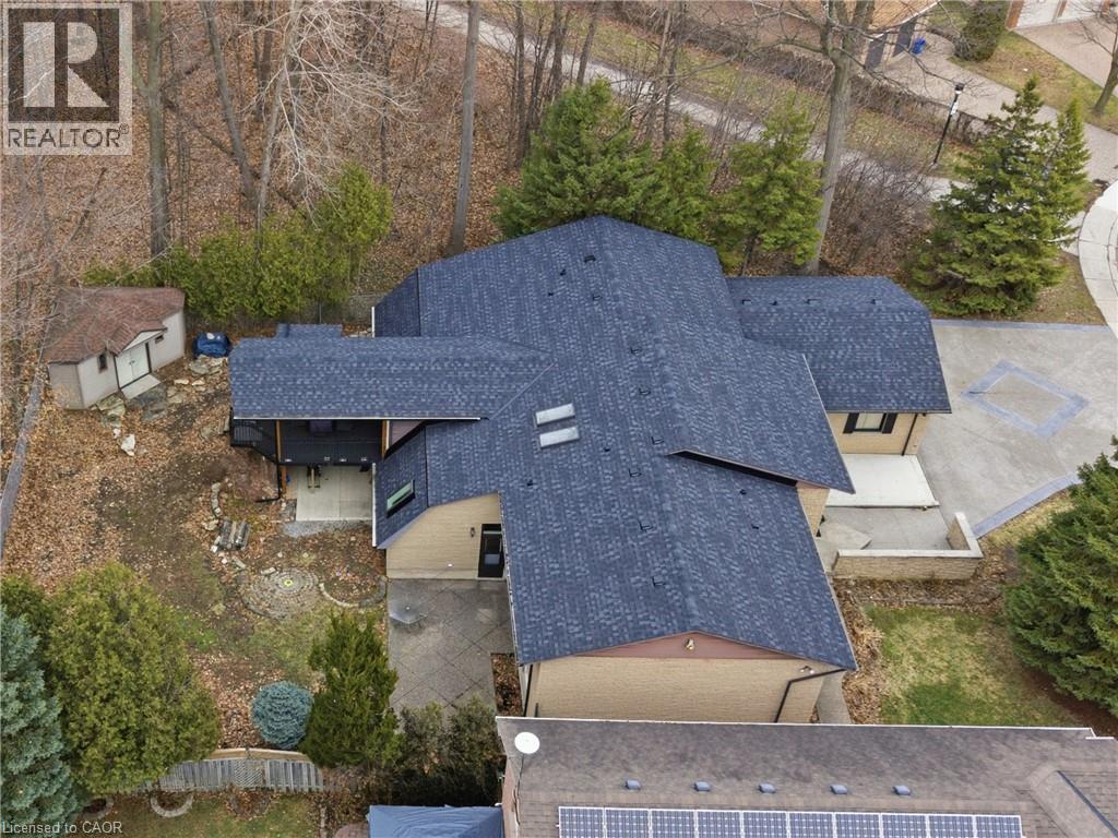 












833 BRIGADOON Drive

,
Hamilton,




Ontario
L9C7P2

