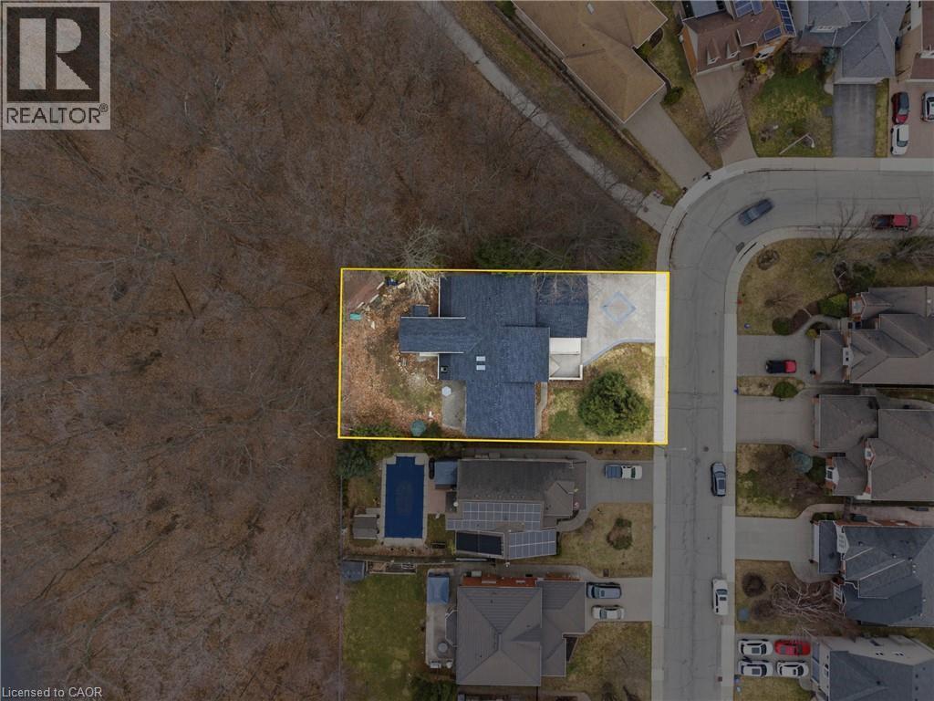 












833 BRIGADOON Drive

,
Hamilton,




Ontario
L9C7P2

