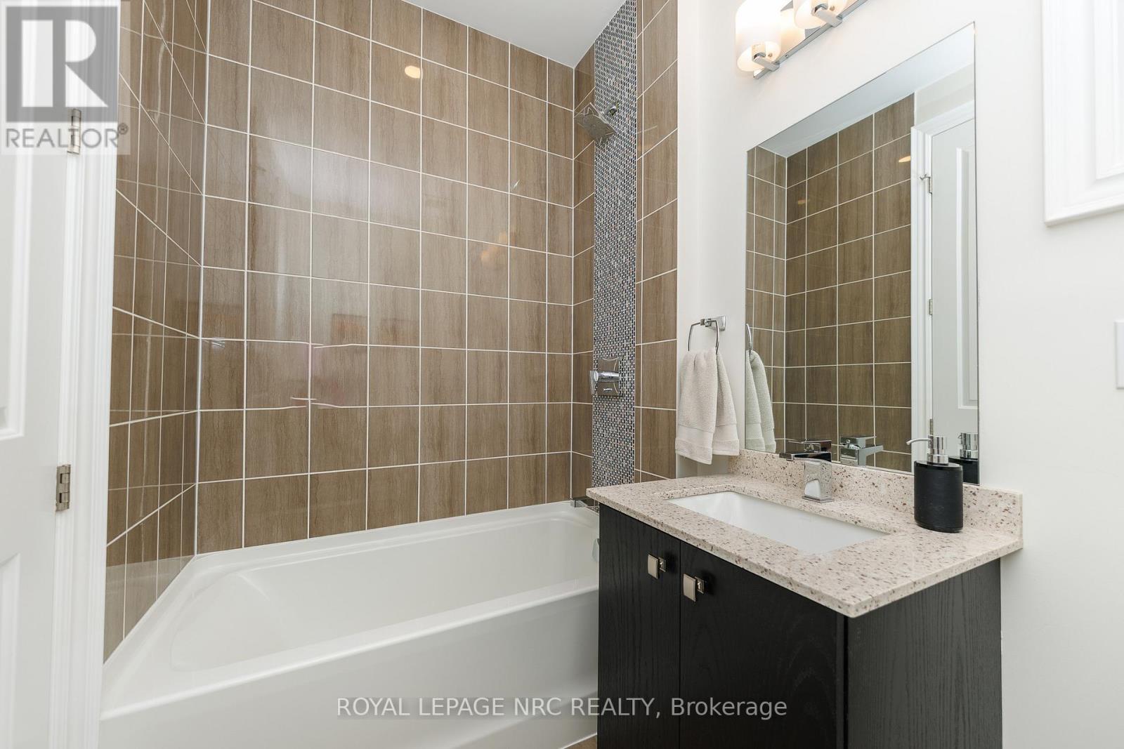 












68 PARADISE GROVE

,
Niagara-on-the-Lake (Virgil),




Ontario
L0S1T0

