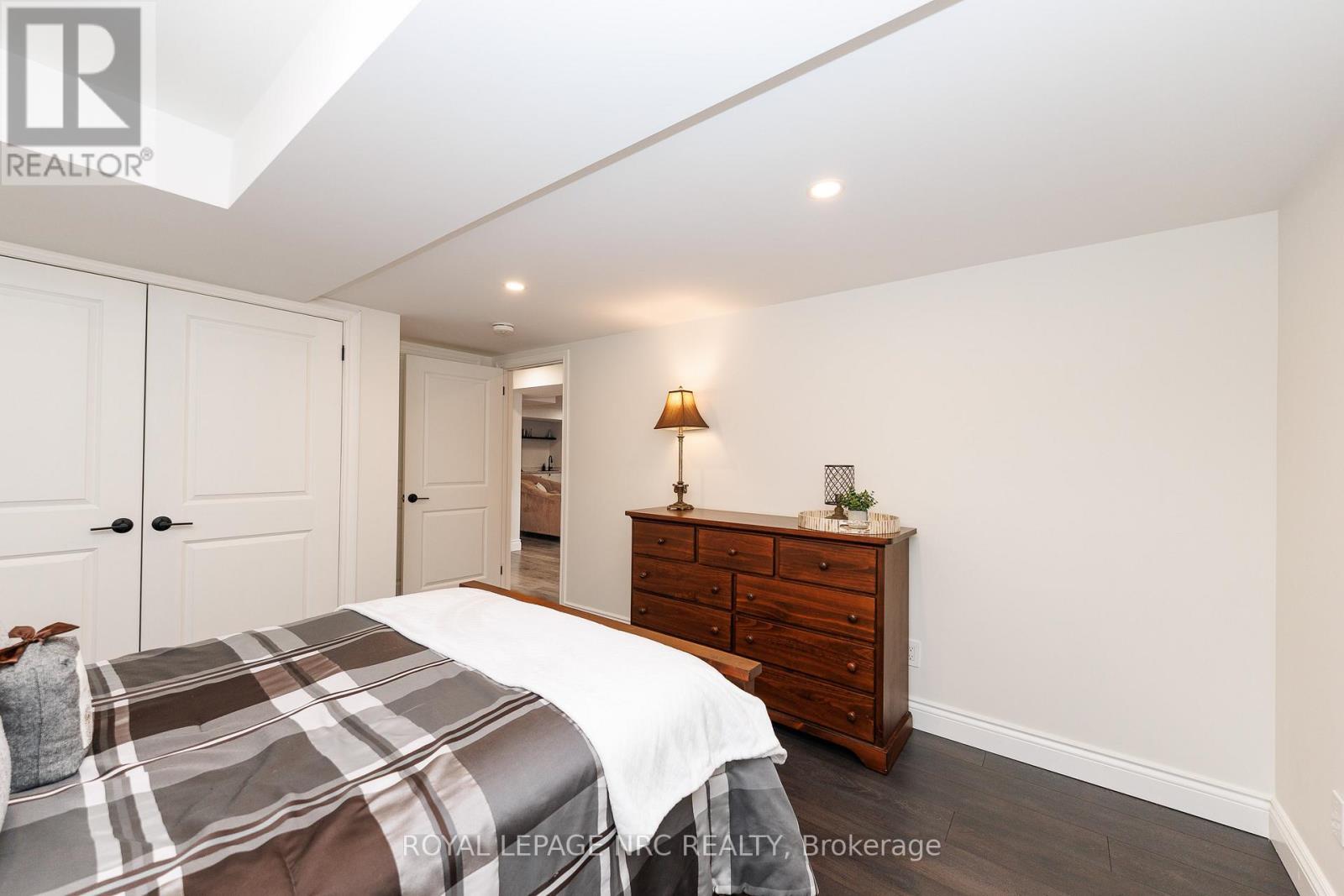 












68 PARADISE GROVE

,
Niagara-on-the-Lake (Virgil),




Ontario
L0S1T0

