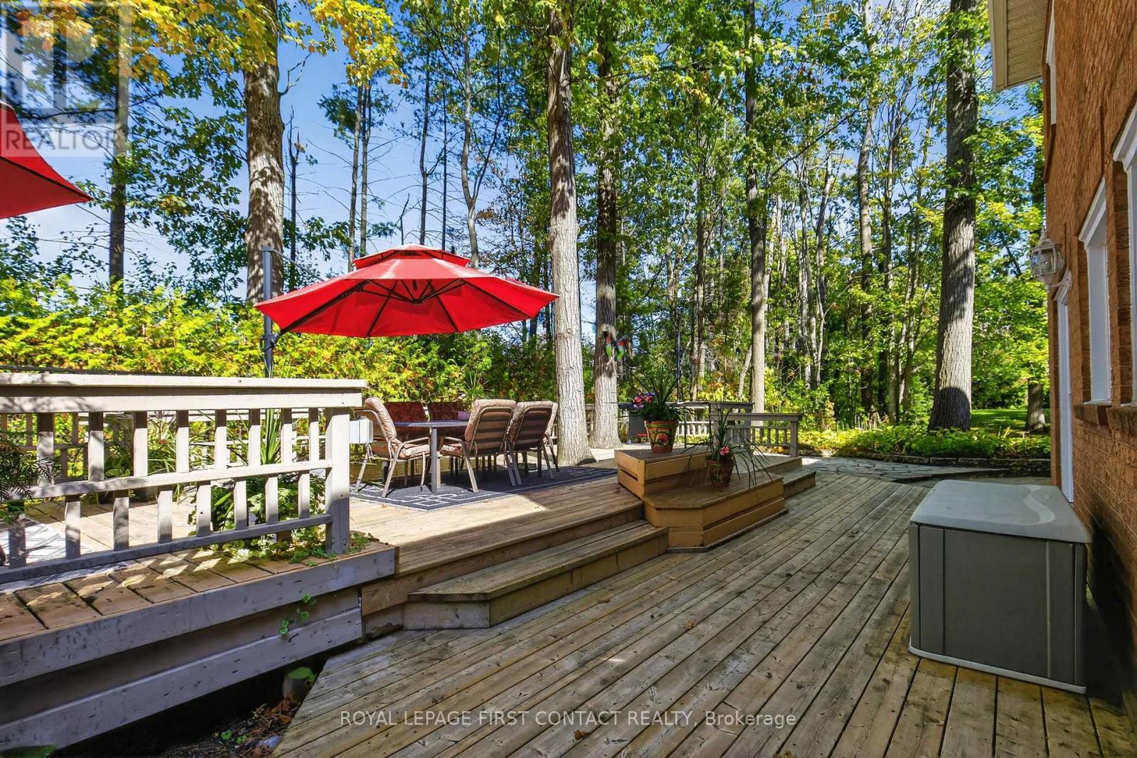 












26 EDGECOMBE TERRACE

,
Springwater,




Ontario
L9X0S2

