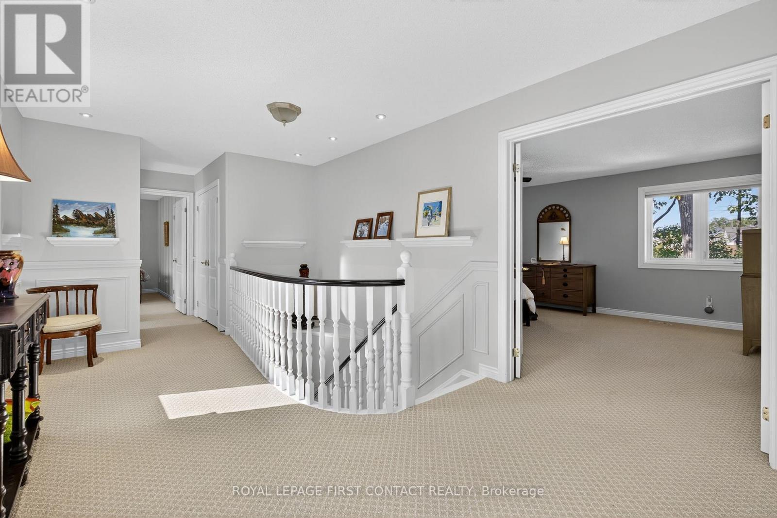 












26 EDGECOMBE TERRACE

,
Springwater,




Ontario
L9X0S2

