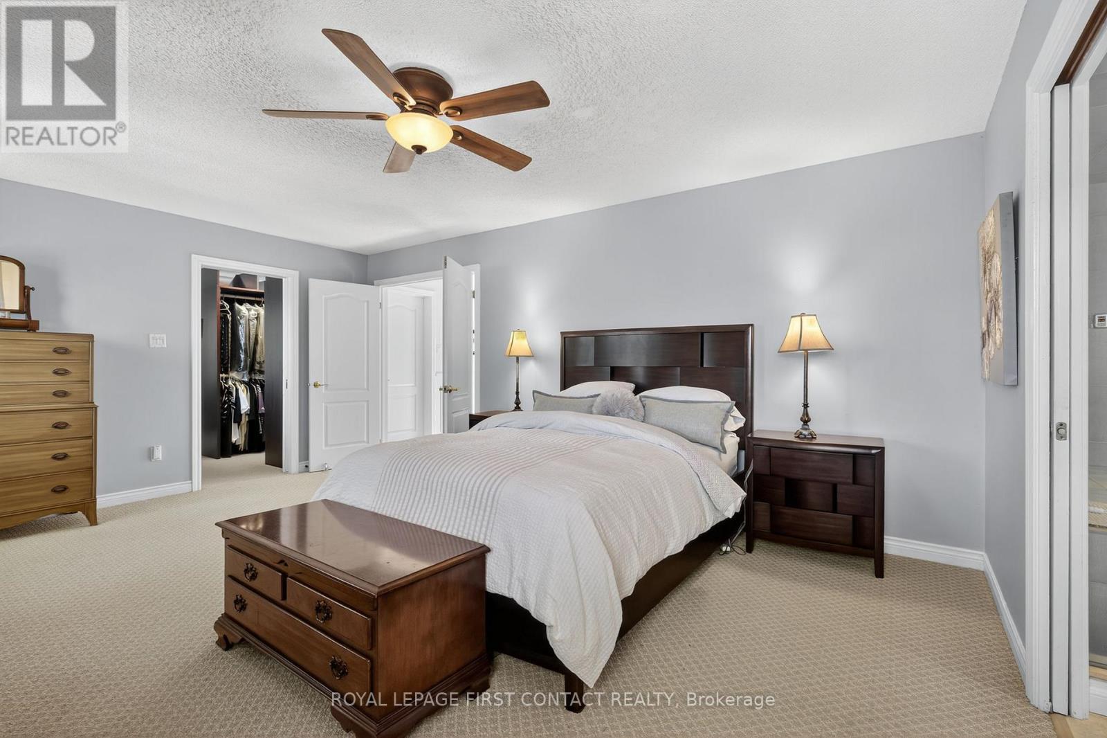 












26 EDGECOMBE TERRACE

,
Springwater,




Ontario
L9X0S2

