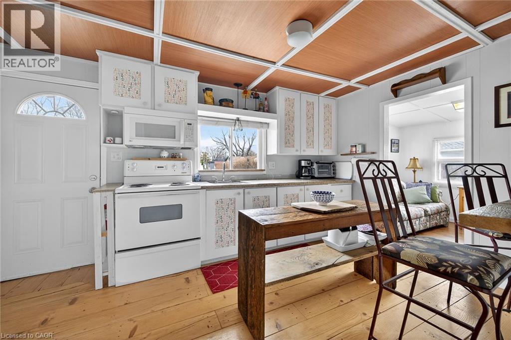 












49 HEATHER Lane

,
Selkirk,




Ontario
N0A1P0

