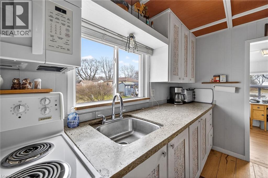 












49 HEATHER Lane

,
Selkirk,




Ontario
N0A1P0

