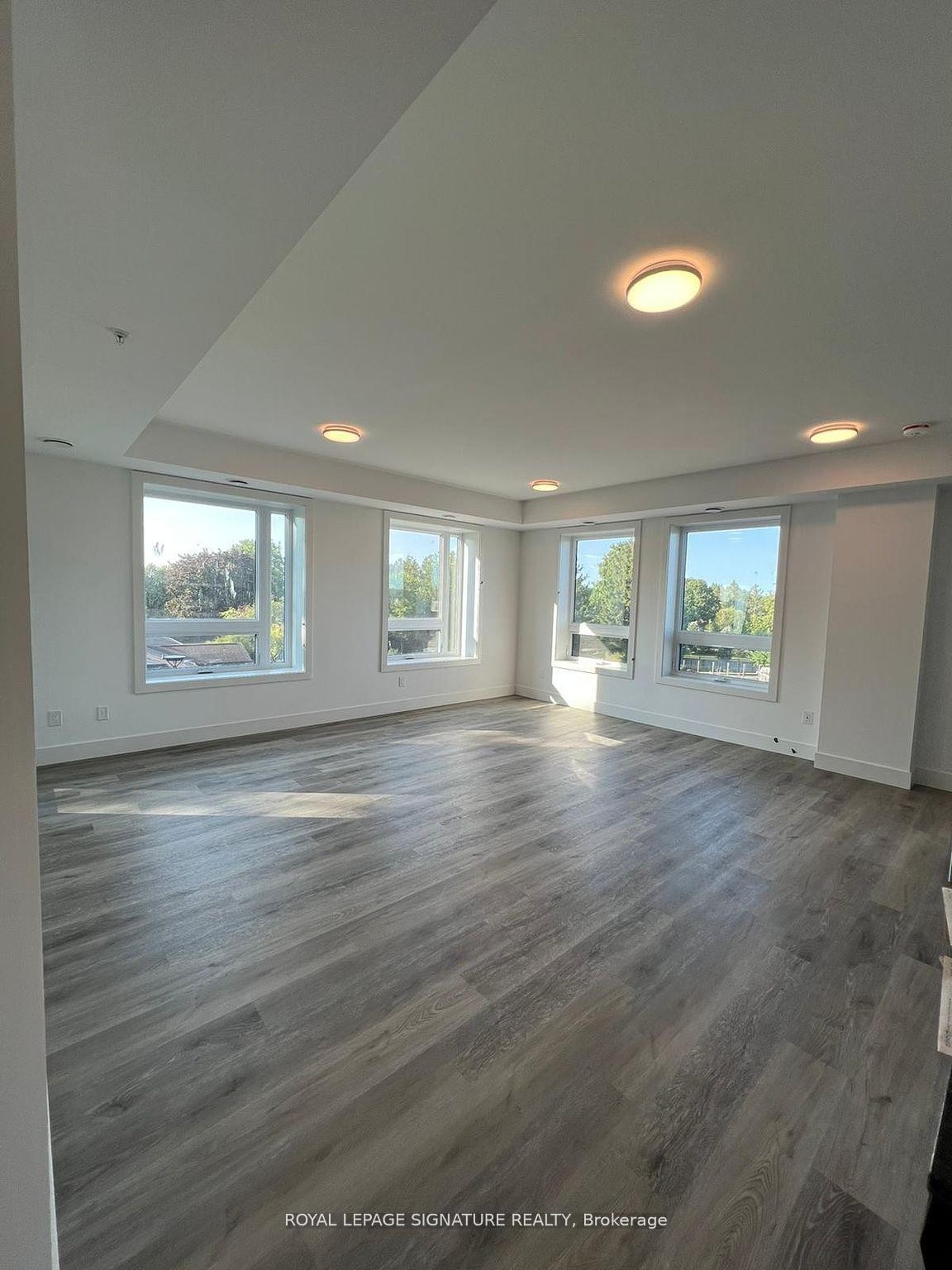 









26


Lowes

Road West, 301,
Guelph,




ON
N1G 4X2

