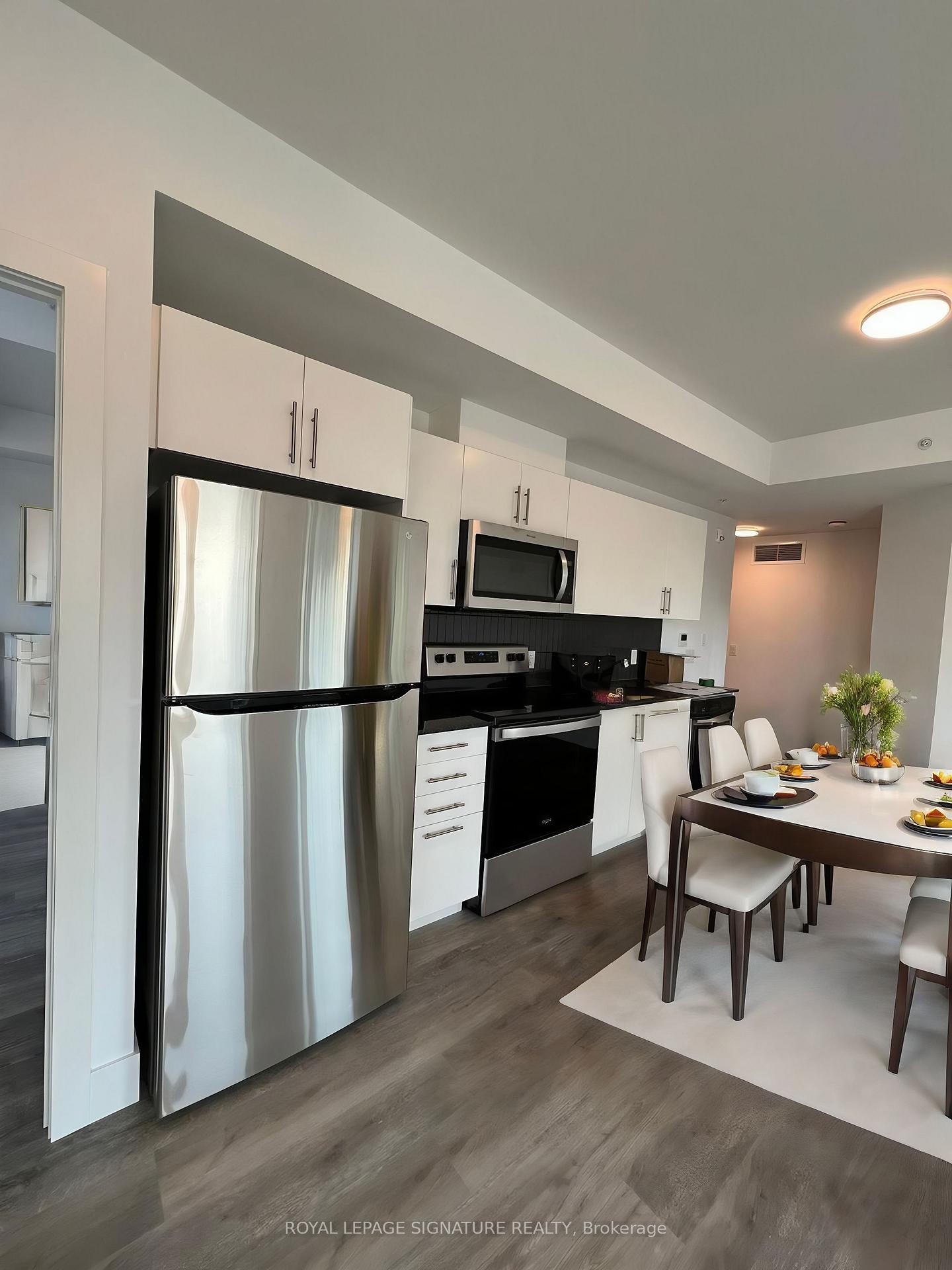 









26


Lowes

Road West, 301,
Guelph,




ON
N1G 4X2

