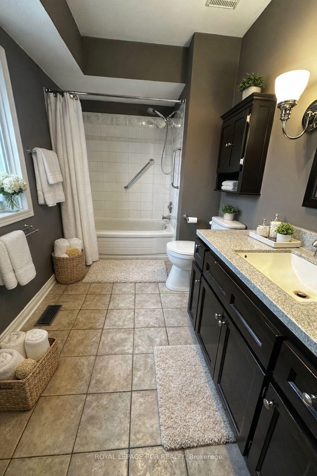 









19996


Heart Lake

Road,
Caledon,




ON
L7K 2A1

