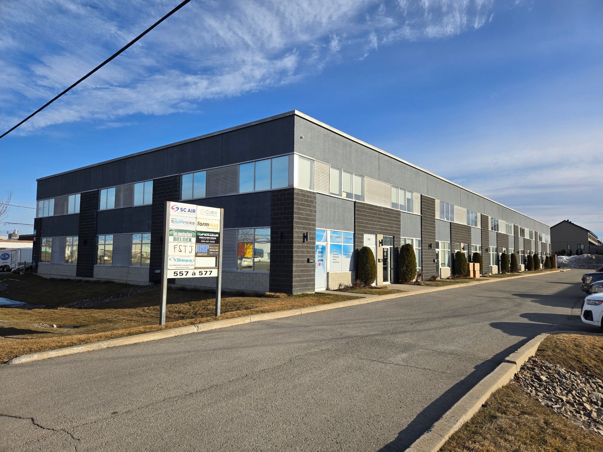 









575


Boul. du Curé-Boivin

, 101,
Boisbriand,




QC
J7G2A8

