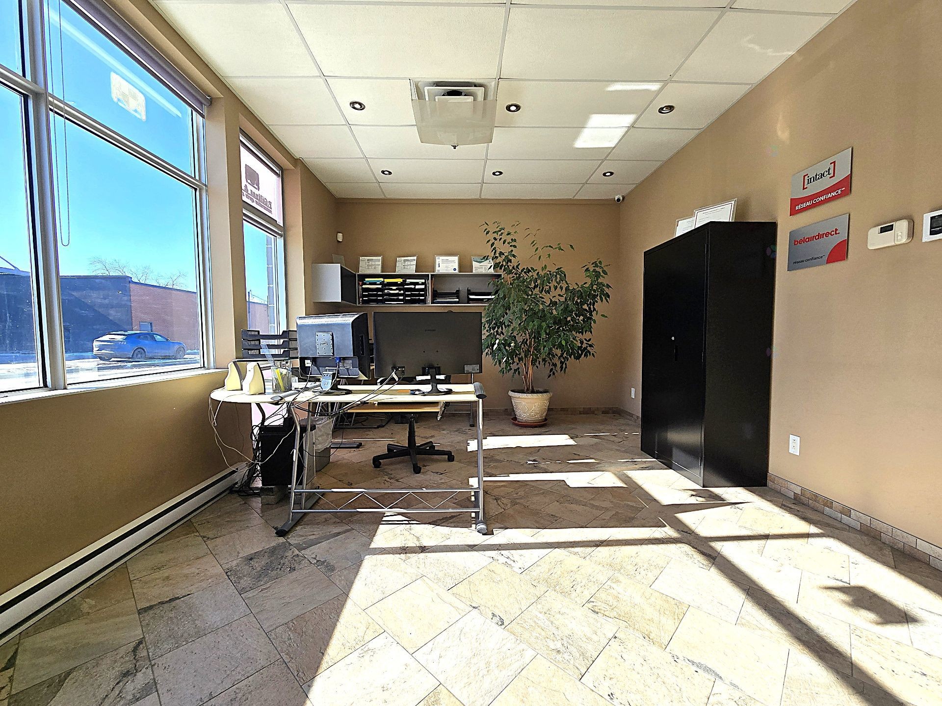 









575


Boul. du Curé-Boivin

, 101,
Boisbriand,




QC
J7G2A8

