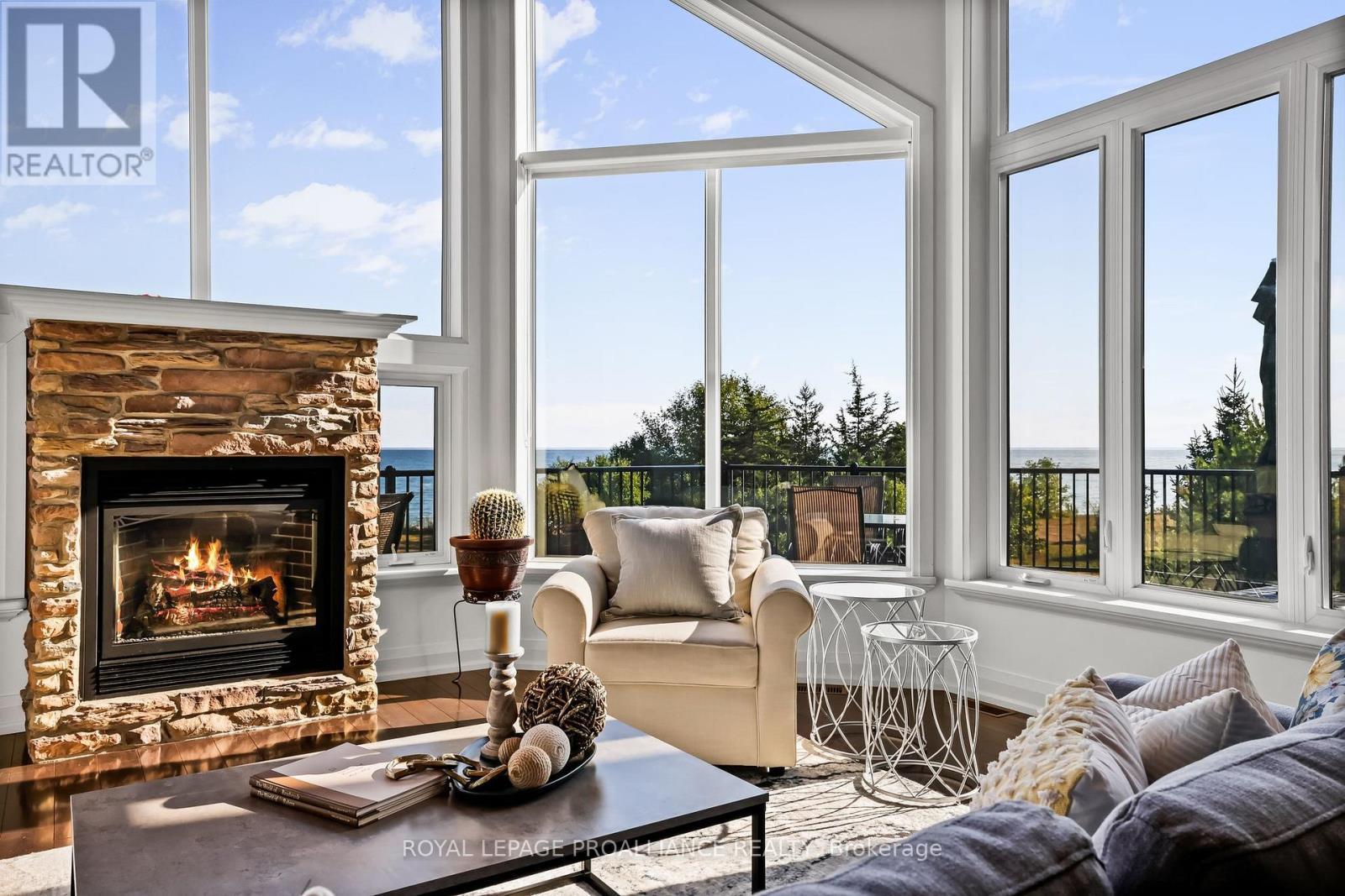 












263 LAKESHORE ROAD

,
Brighton,




Ontario
K0K1H0

